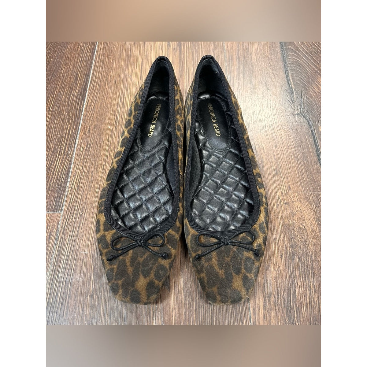 Veronica Beard Veronica Beard Beatrix
Leopard Bow Ballerina Flat SZ 7