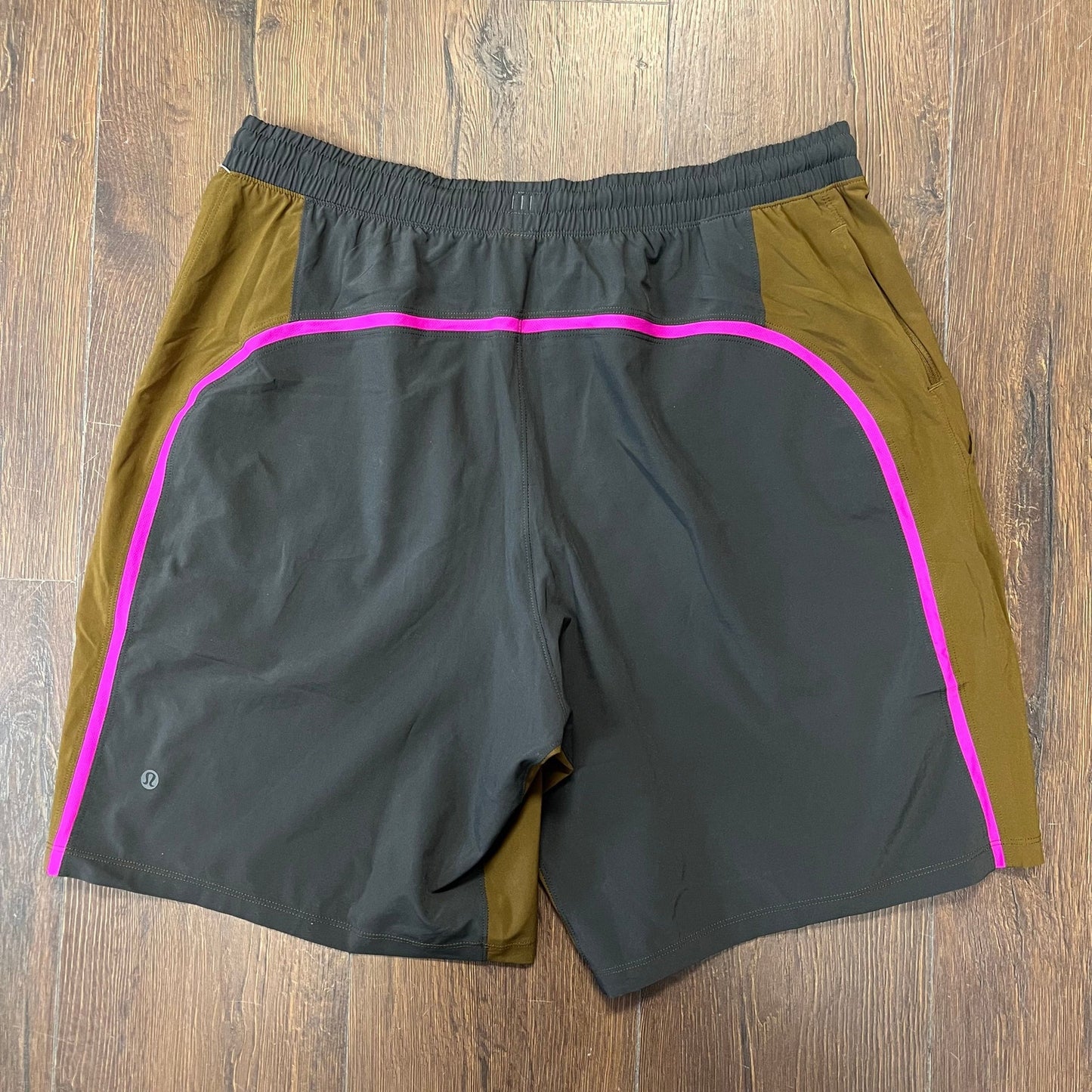 Men's Lululemon Shorts XL
