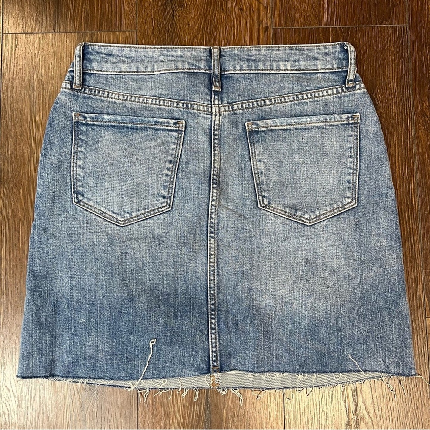 Old navy button fly denim skirt SZ 8