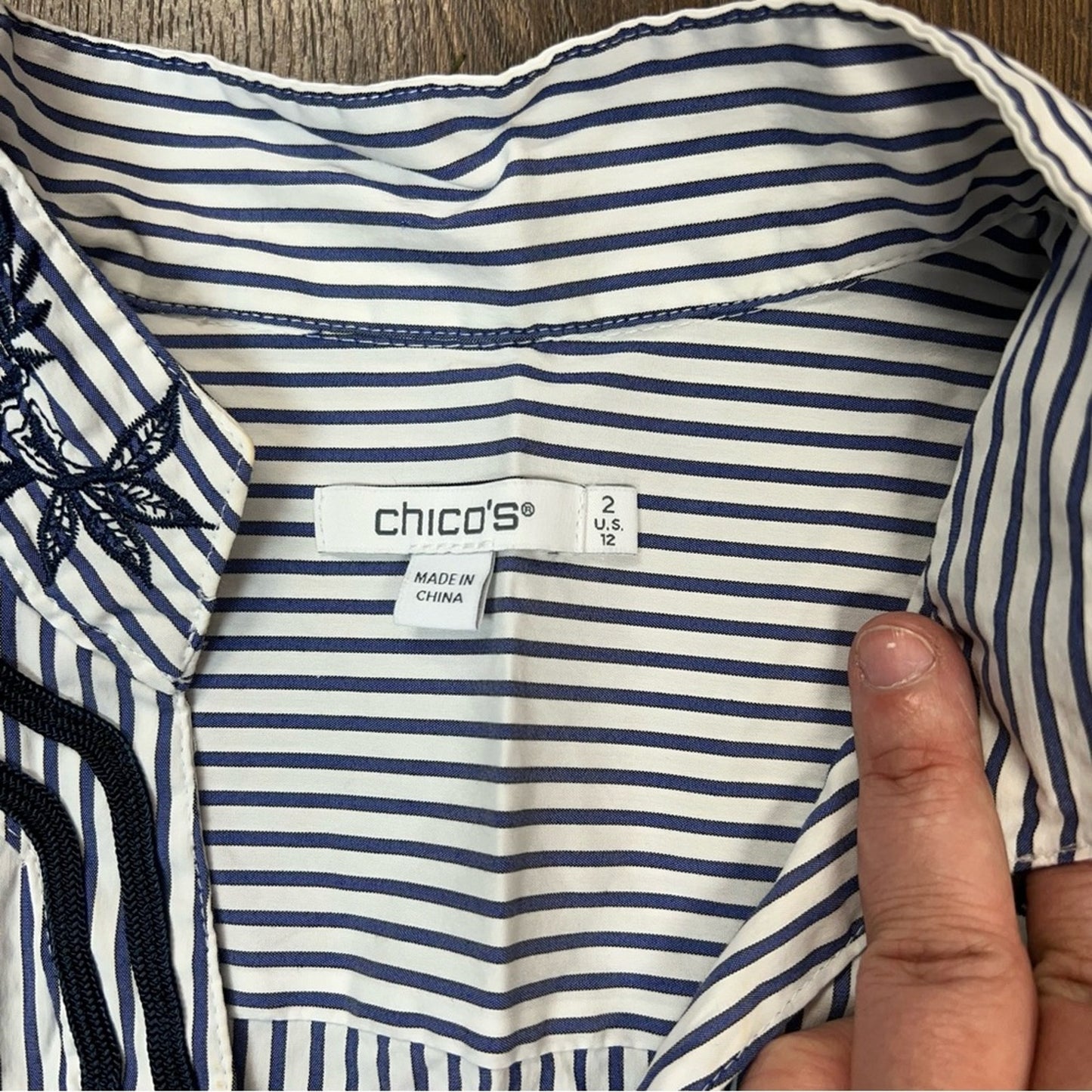 Chico’s Poplin Embroidered Stripe Tunic SZ 2/LG