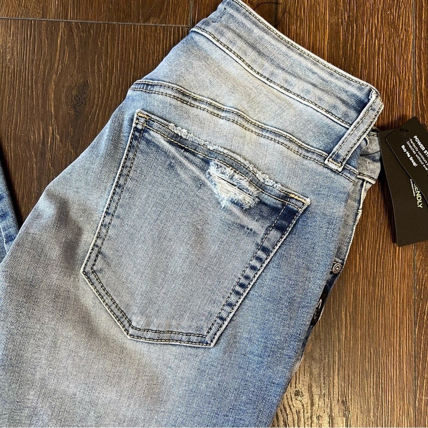🆕 Silver Jean Boyfriend Mid Rise Slim Leg Jeans SZ 26/2