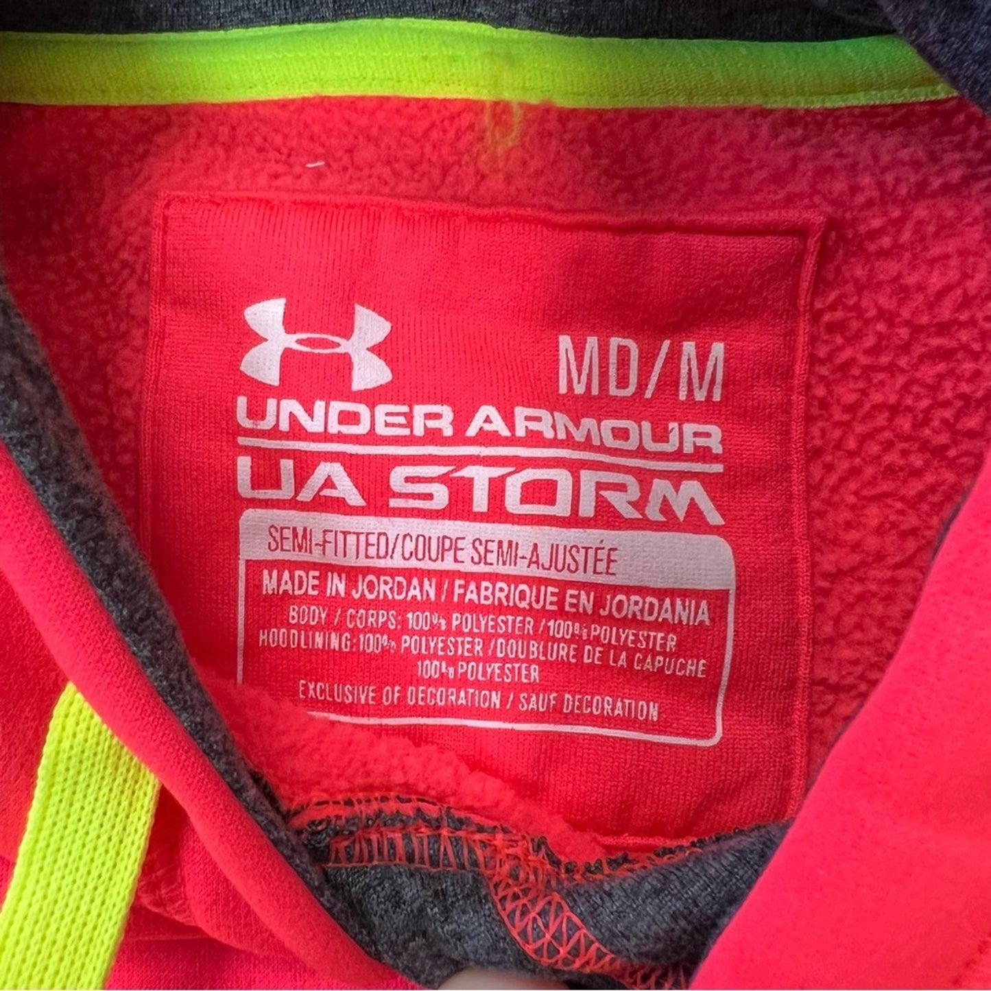 Under Armour semi-fitted hoodie SZ MED