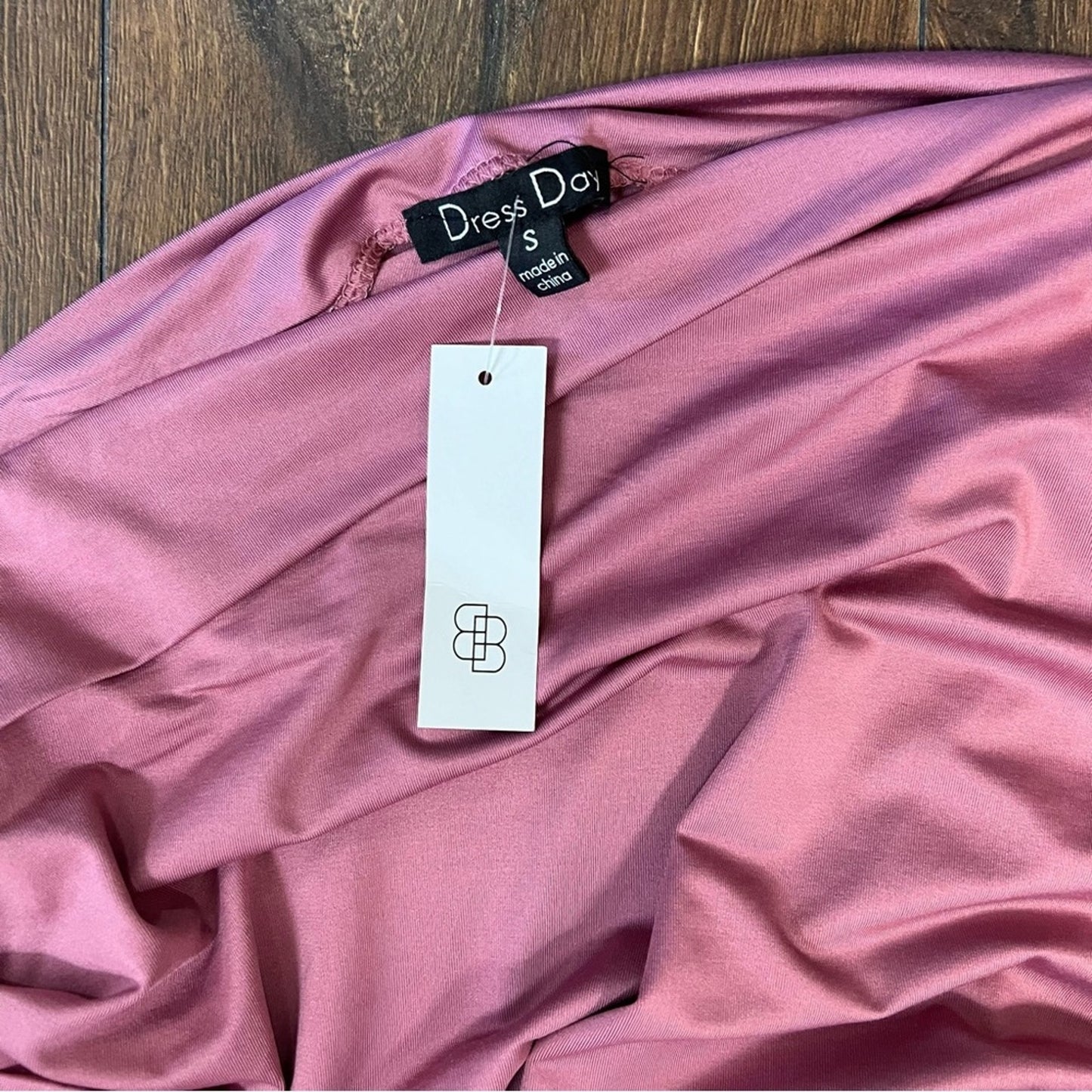 🆕 Baltic born run to you midi dress SZ SM