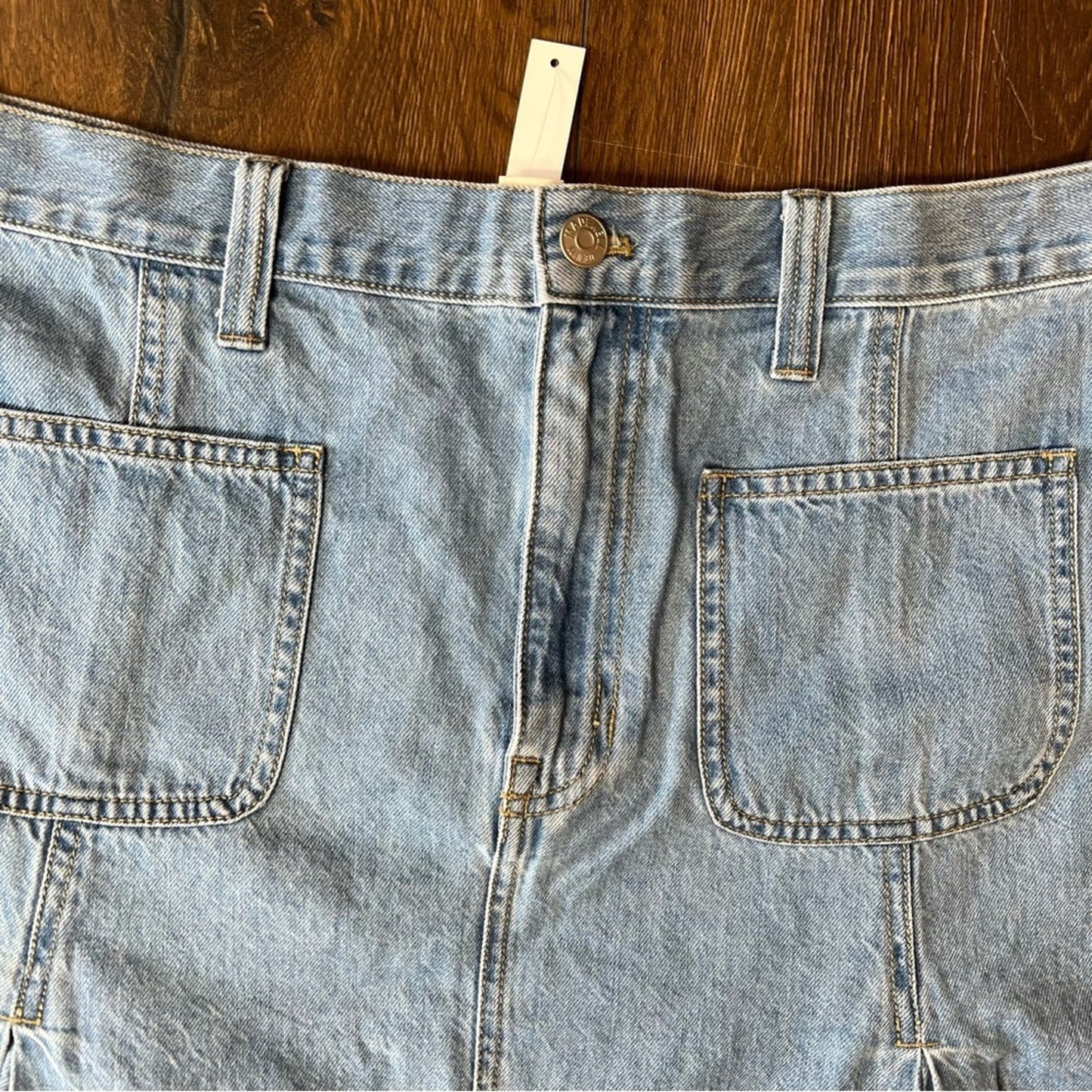 🆕 Madewell Pleated Denim Mini Skirt in Stilecrost Wash SZ 31/10