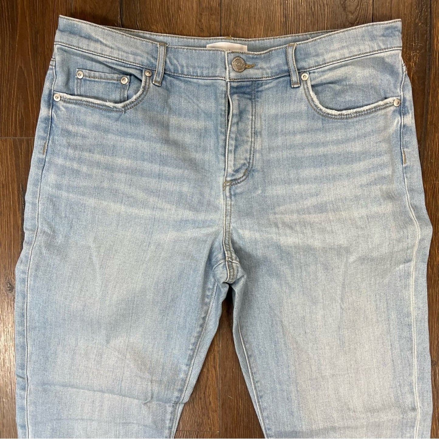 Loft light wash raw hem boyfriend Jean SZ 30/10