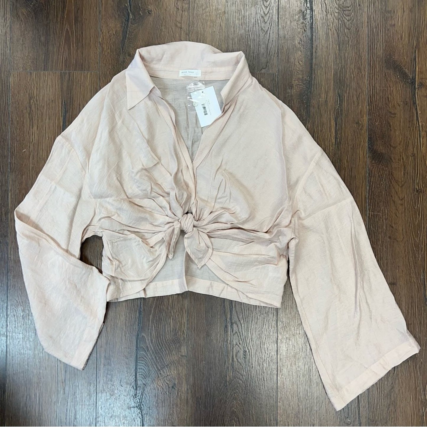 🆕 Miss Love front tie collared top SZ LG