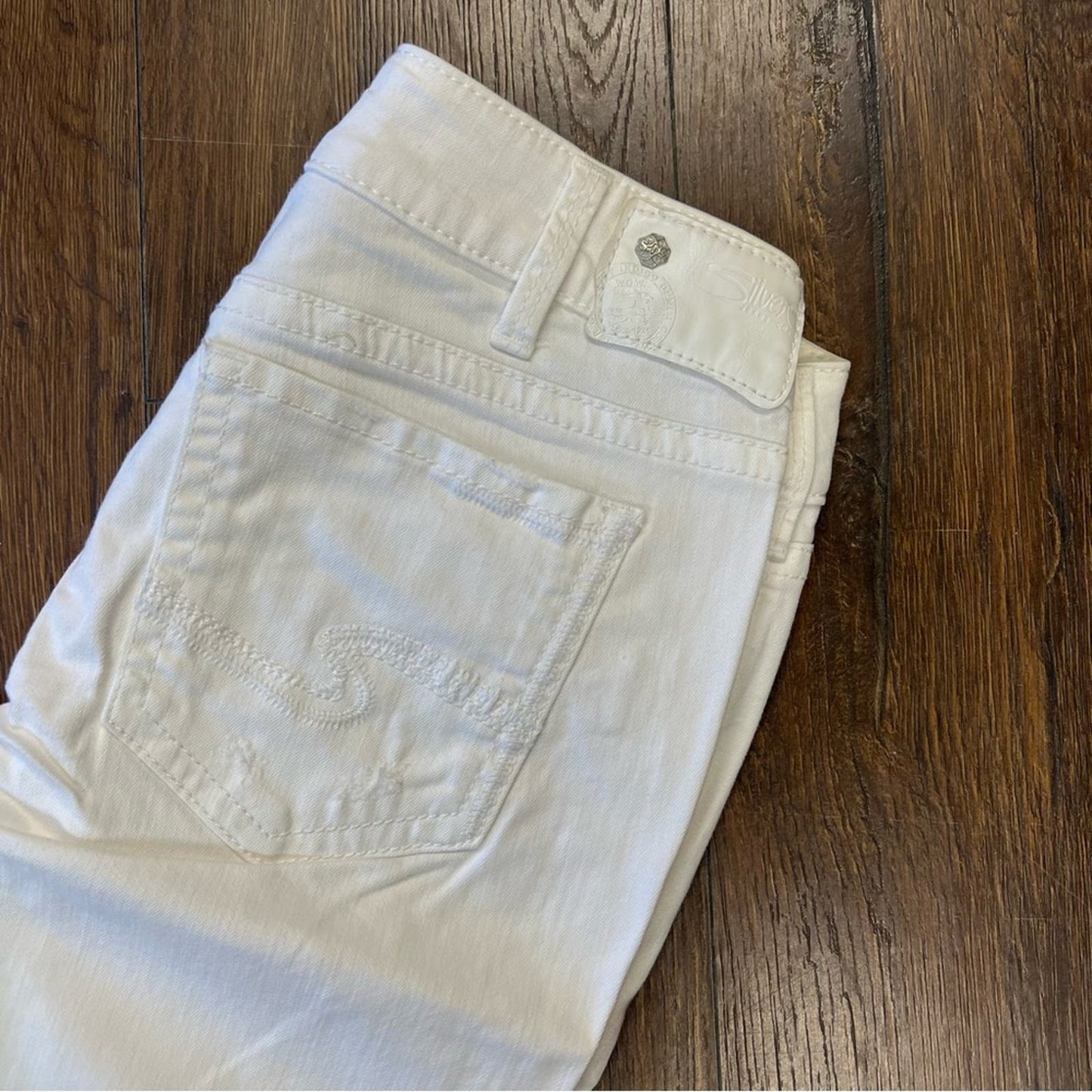 Silver suki mid rise skinny in white SZ 30/10