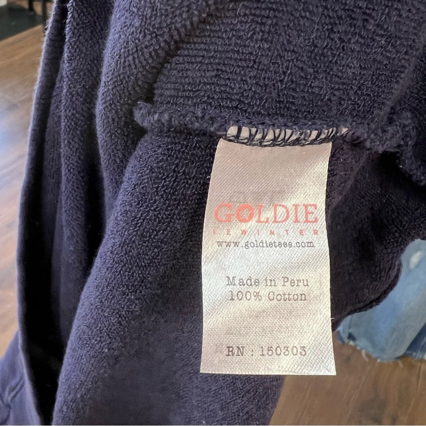 Goldie Lewinter blue star crewneck SZ LG