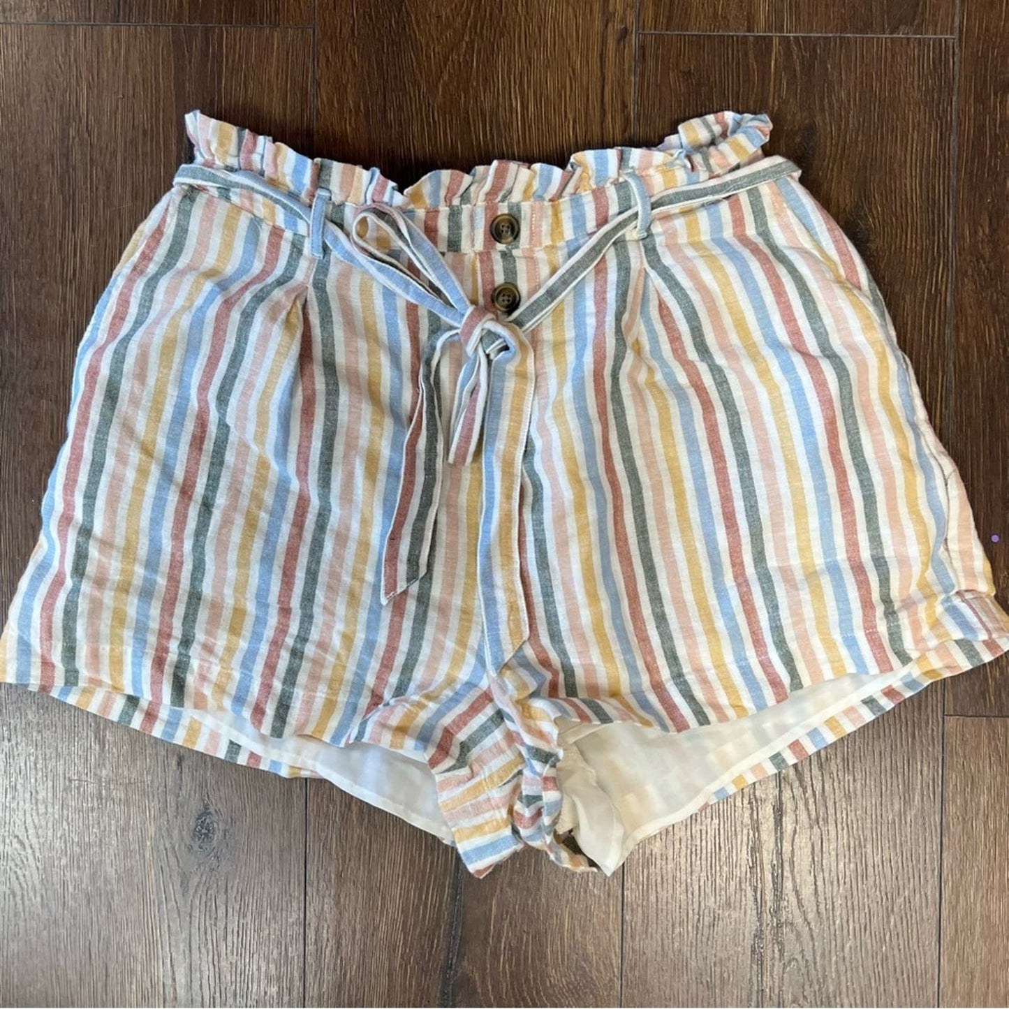 American Eagle High-Waisted Striped Button Front Paperbag Short SZ MED
