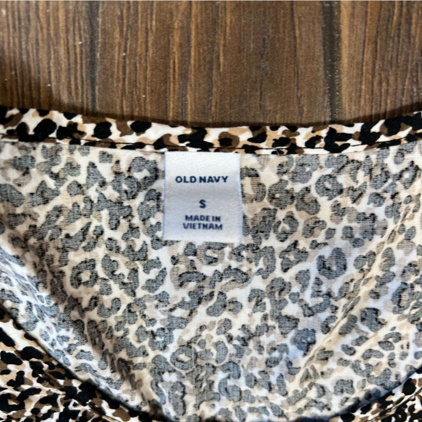 Old Navy longsleeve, global fashion, leopard print dress SZ SM