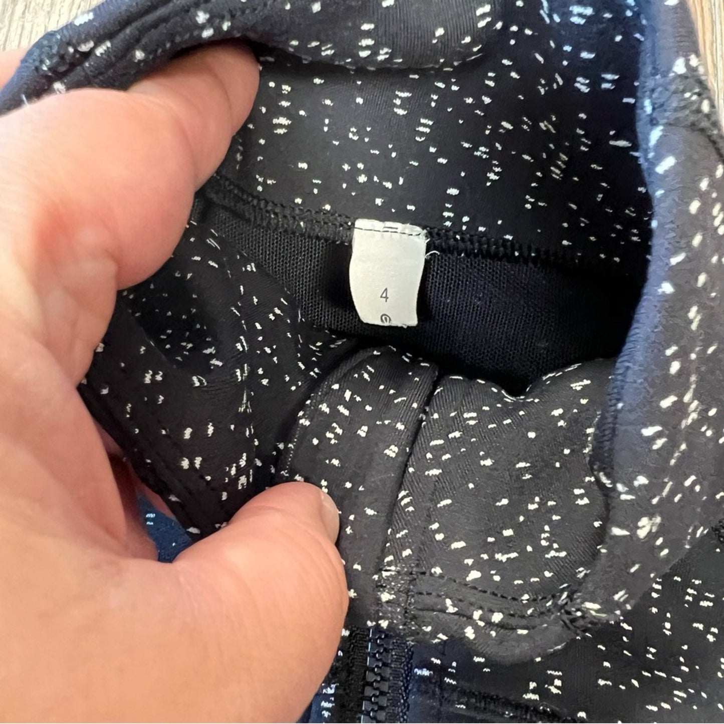 Lululemon Define Pullover SZ 4