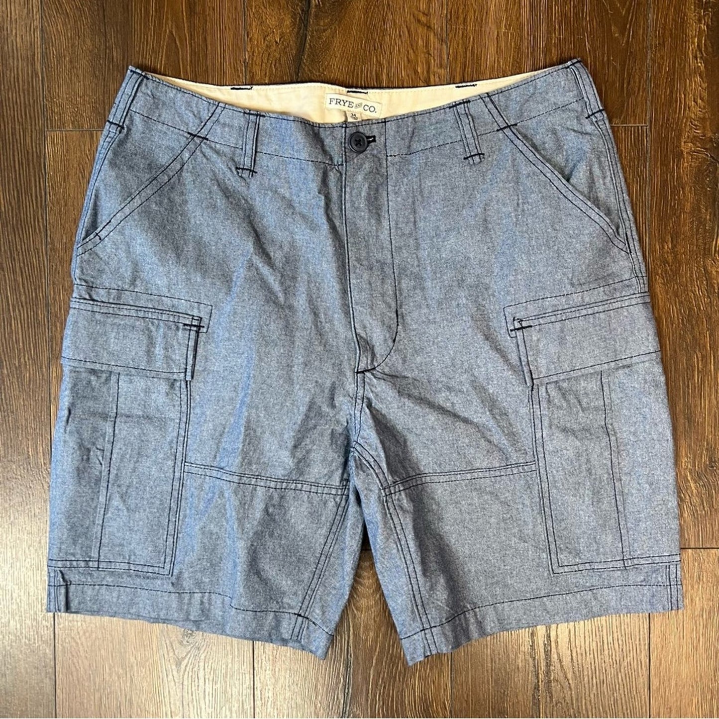 Men’s Frye & Co blue cargo shorts SZ 34