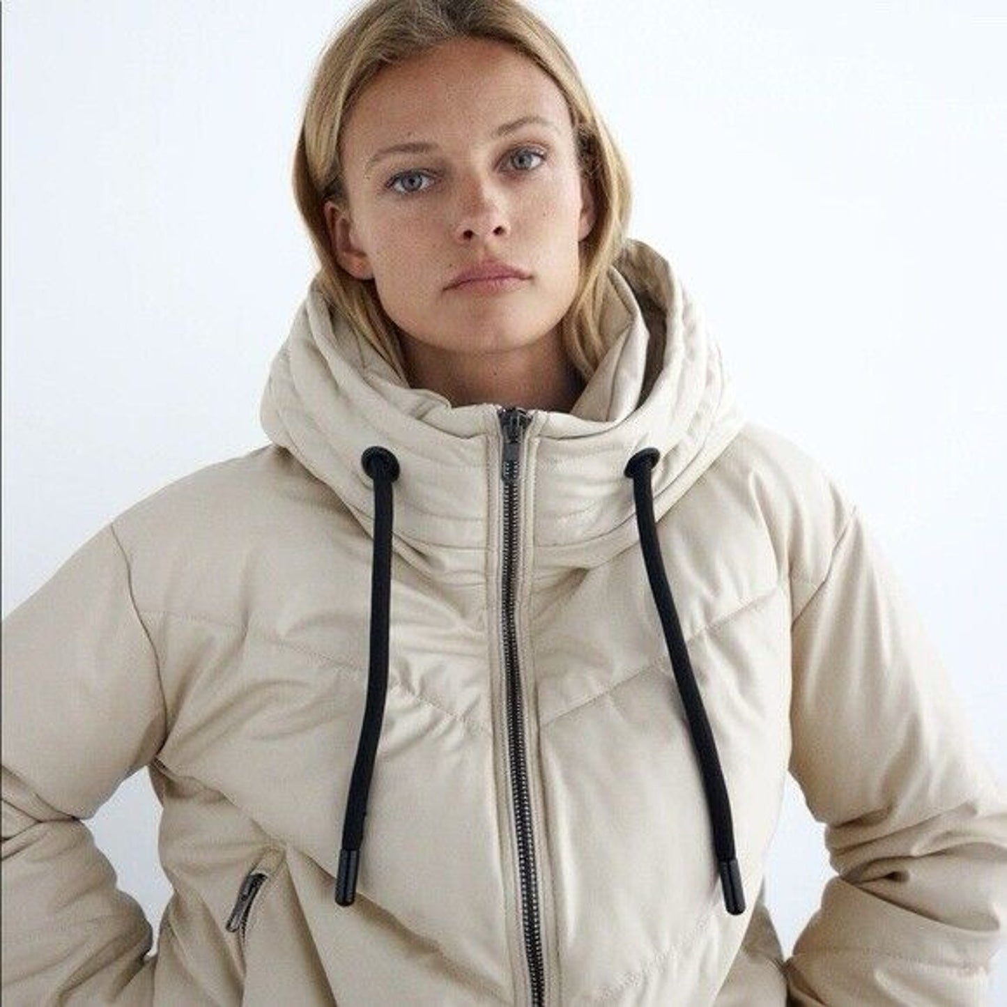 Zara Cream faux leather Puffer Jacket Size Med
