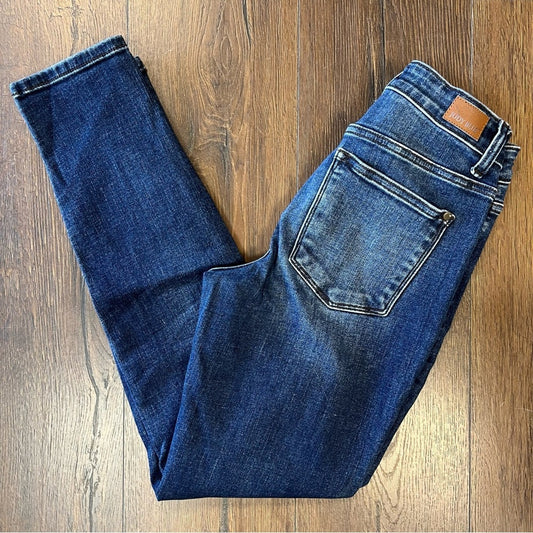 Judy Blue Love Story Dark Wash Cuffed Slim Fit SZ 1/25