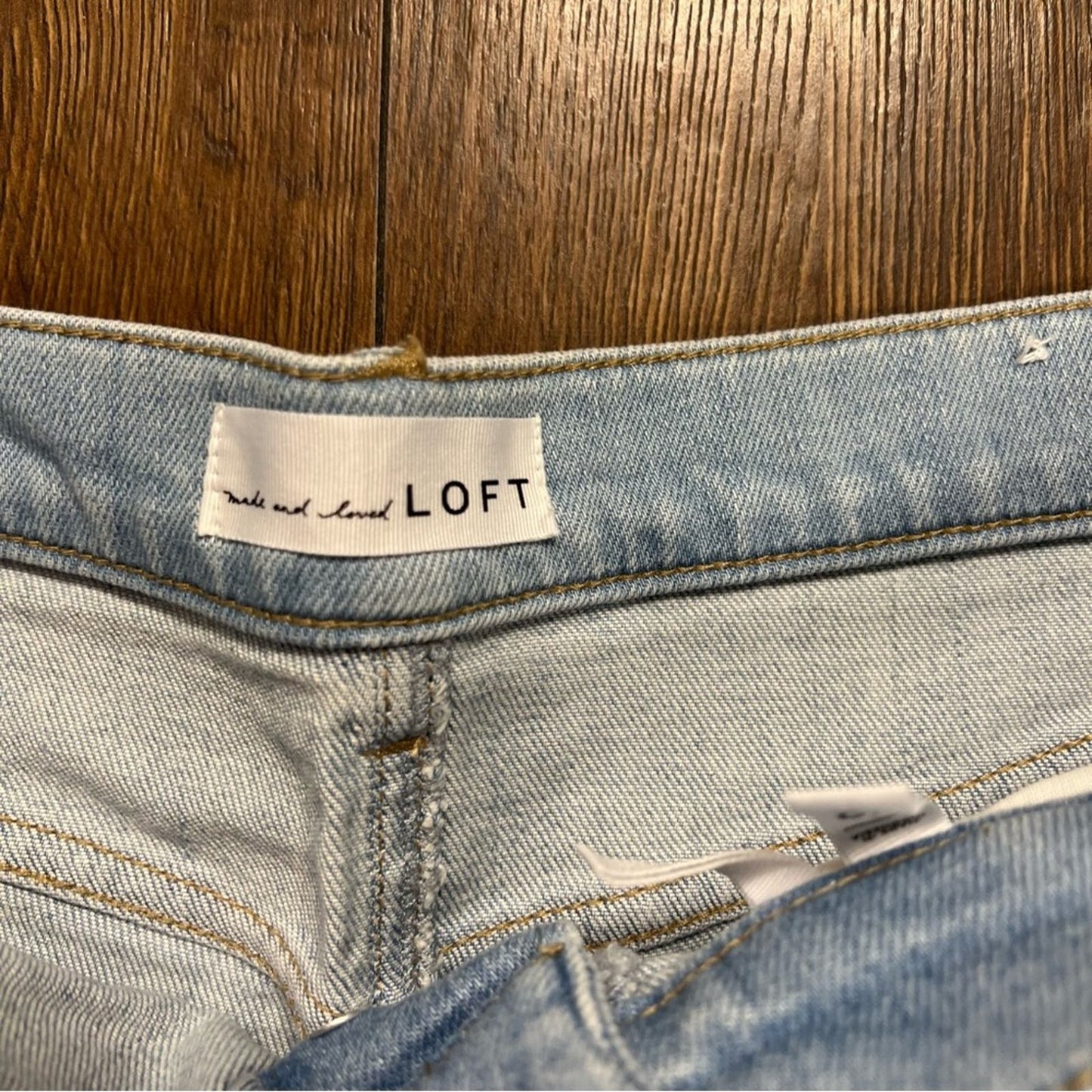 Loft light wash raw hem boyfriend Jean SZ 30/10