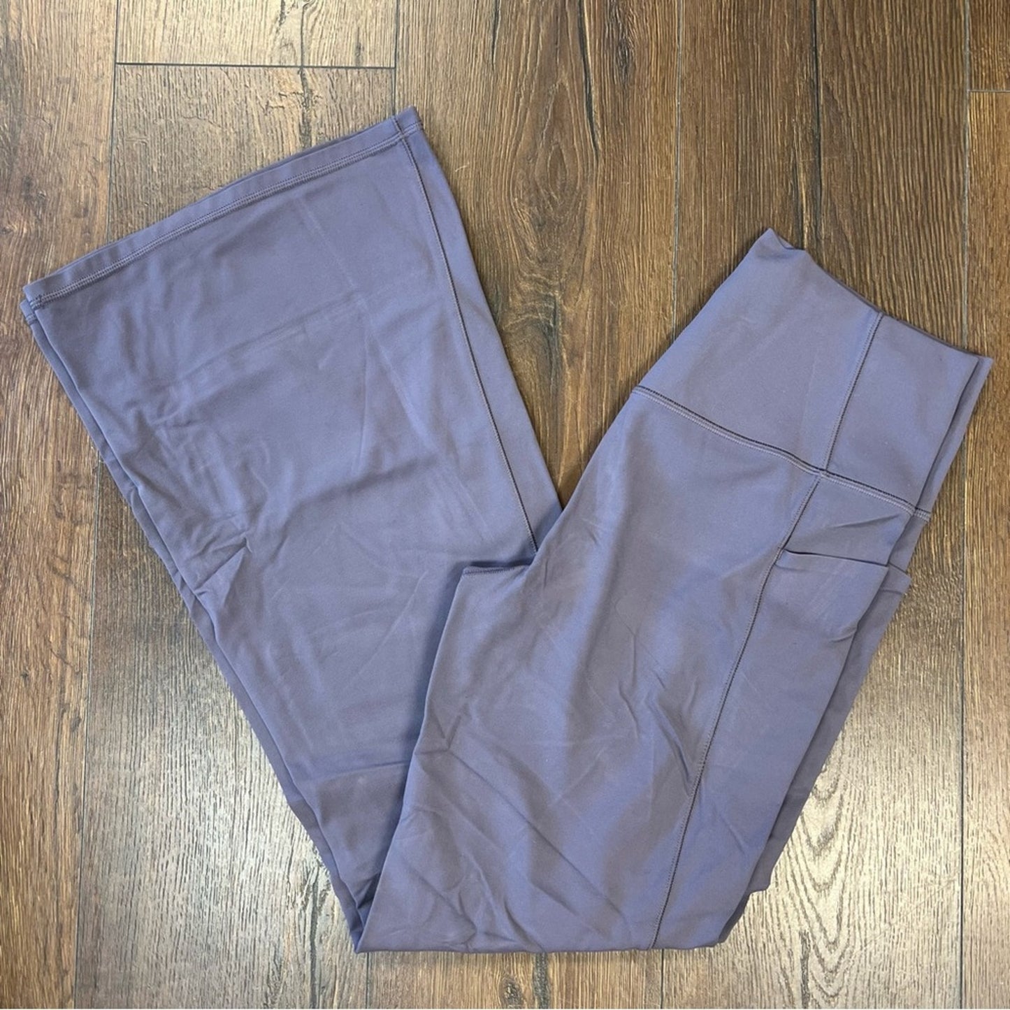 Athleta Salutation Stash Flare Pant SZ LG