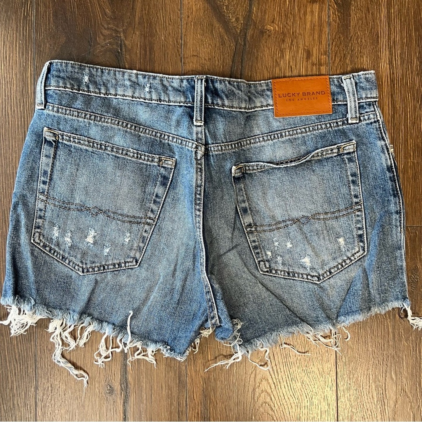 Lucky brand the cut off denim shorts SZ 10/30