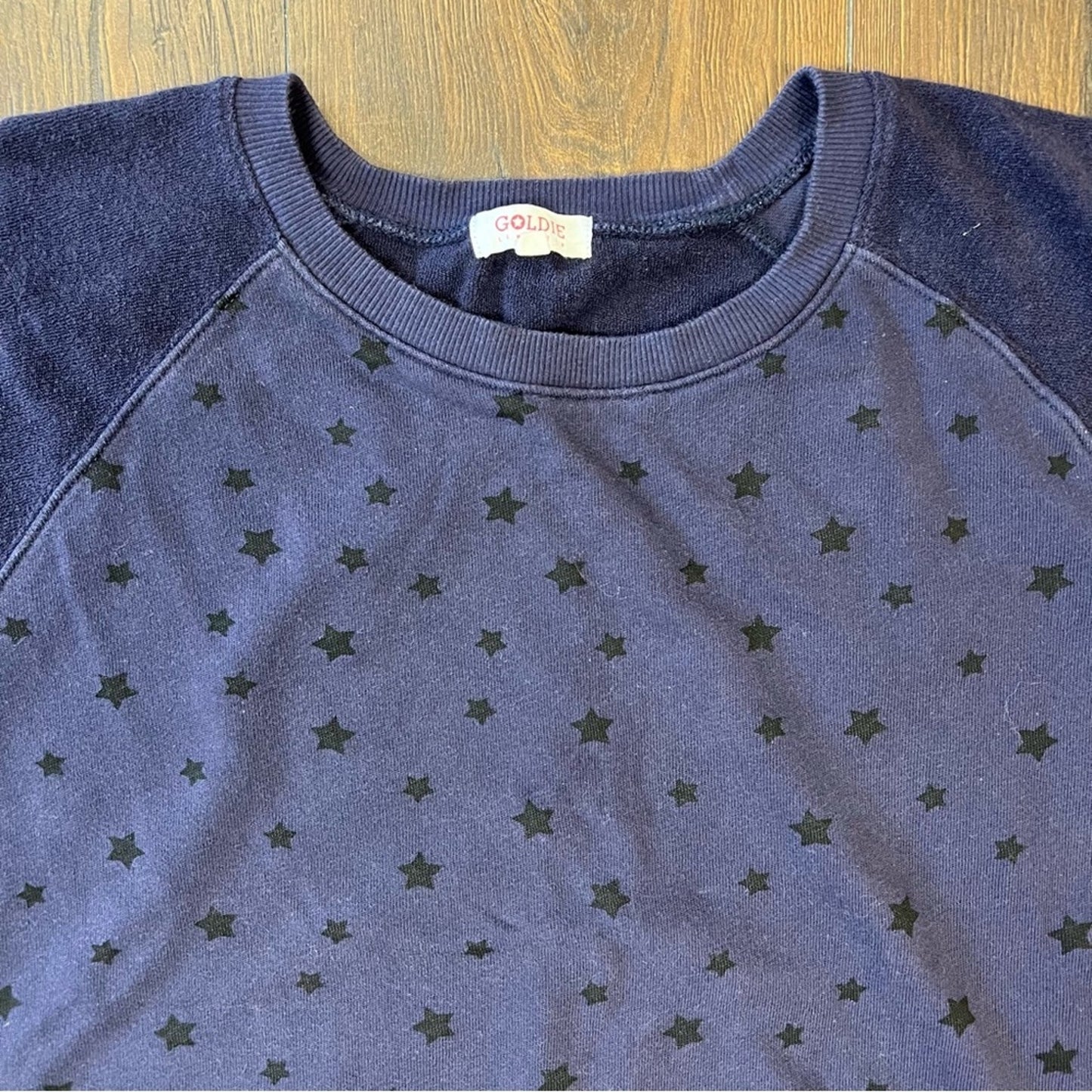 Goldie Lewinter blue star crewneck SZ LG