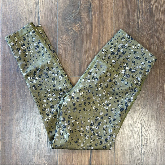 Zella olive green cheetah print tights SZ SM