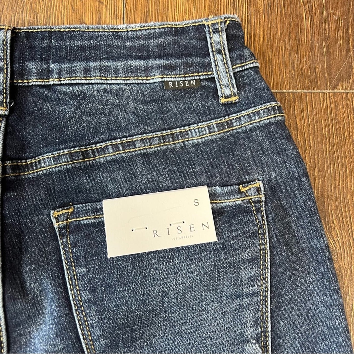 🆕 Risen Jeans high rise button fly turn back Jean shorts SZ SM