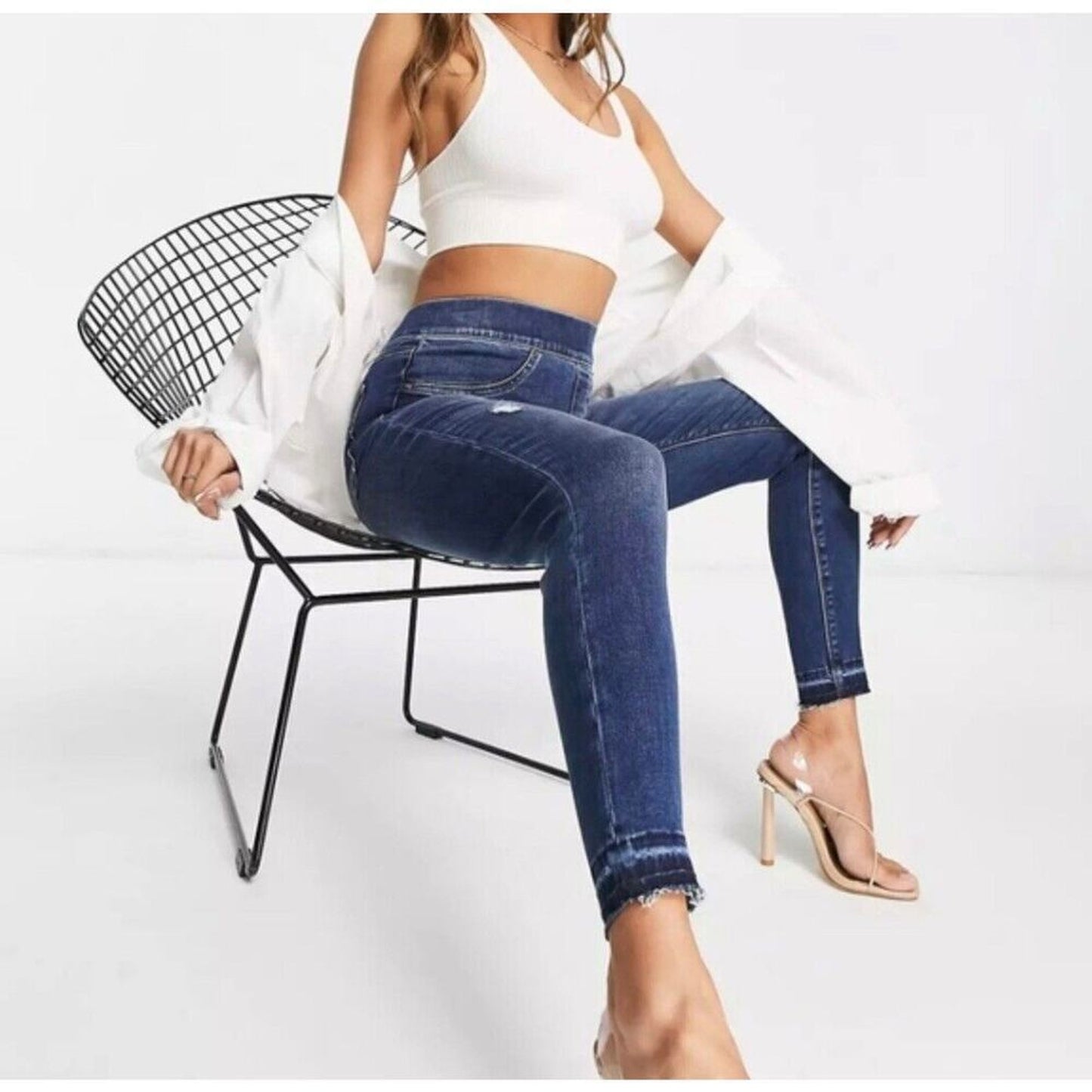 SPANX Distressed‎ Denim High Rise Elastic Waist Jeggings SZ LG