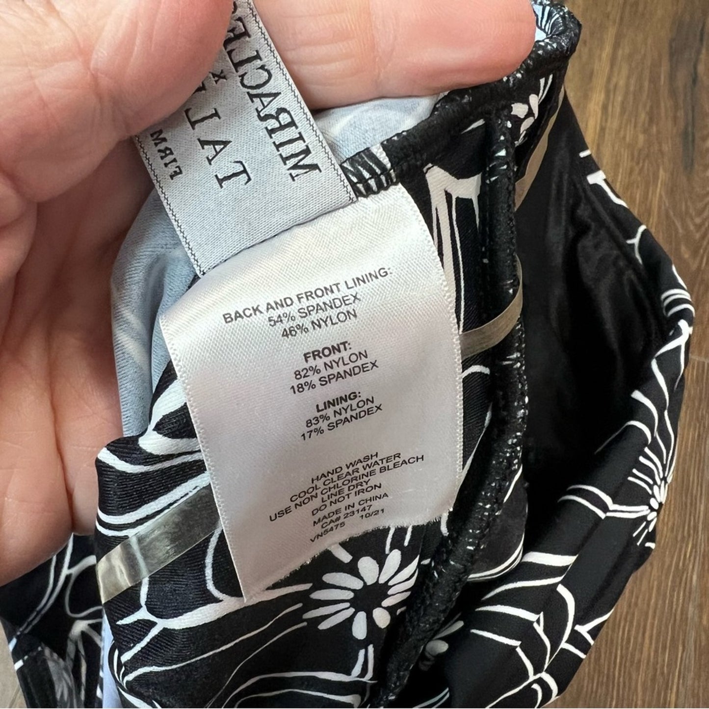 TALBOTS MIRACLESUIT ONE SHOULDER ONE PIECE SZ 8
