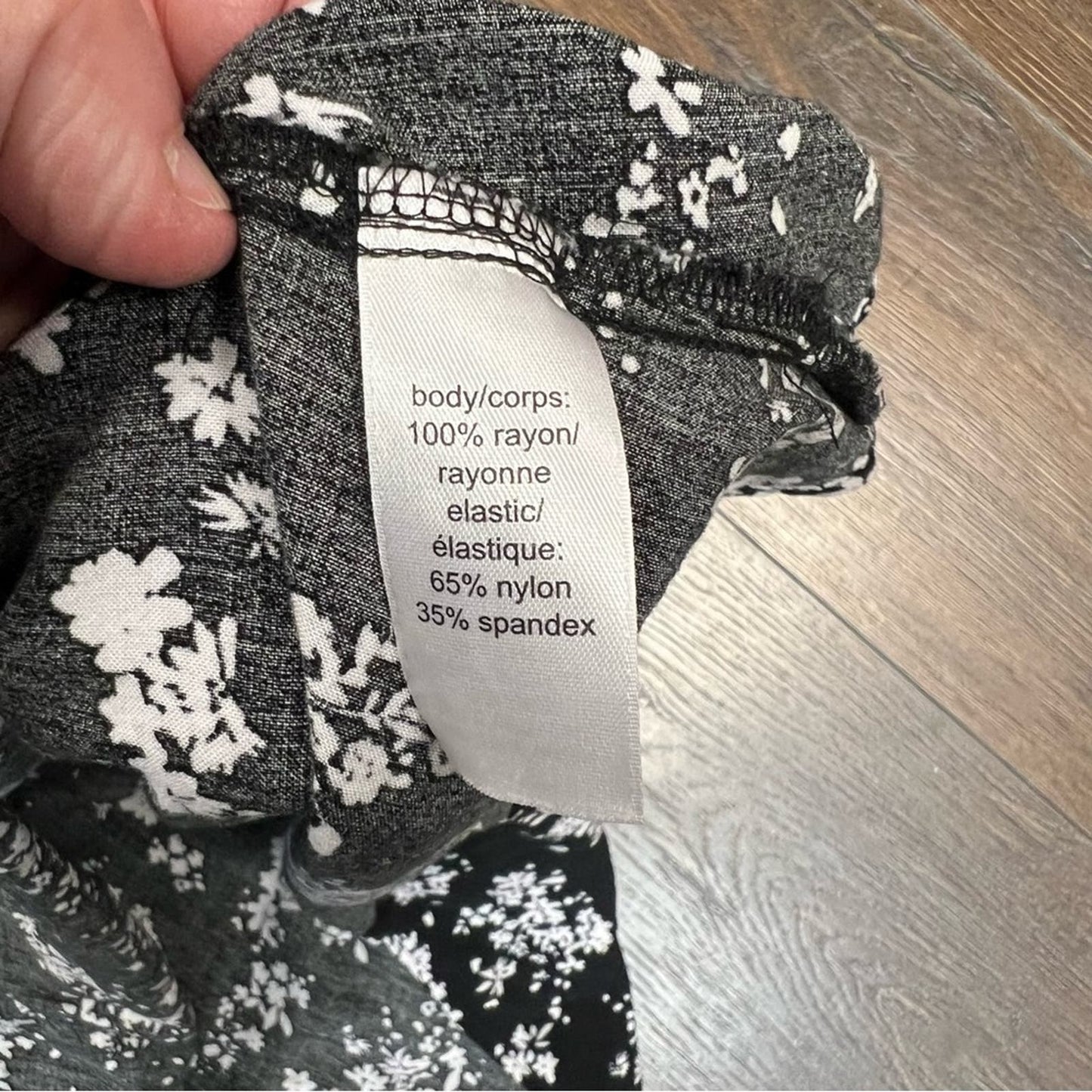Maurices black and white floral dress SZ SM