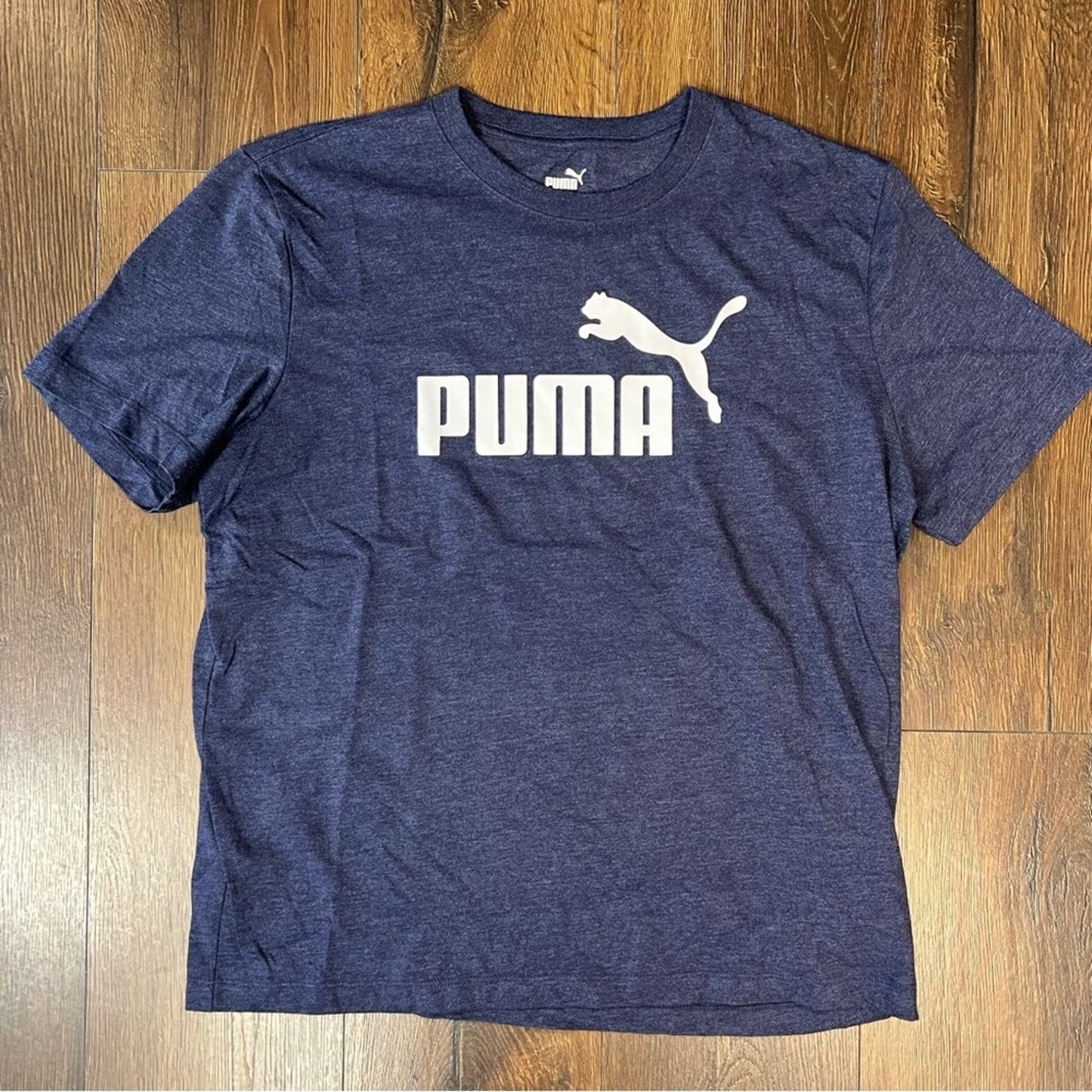 Men’s Puma short sleeve tee SZ LG