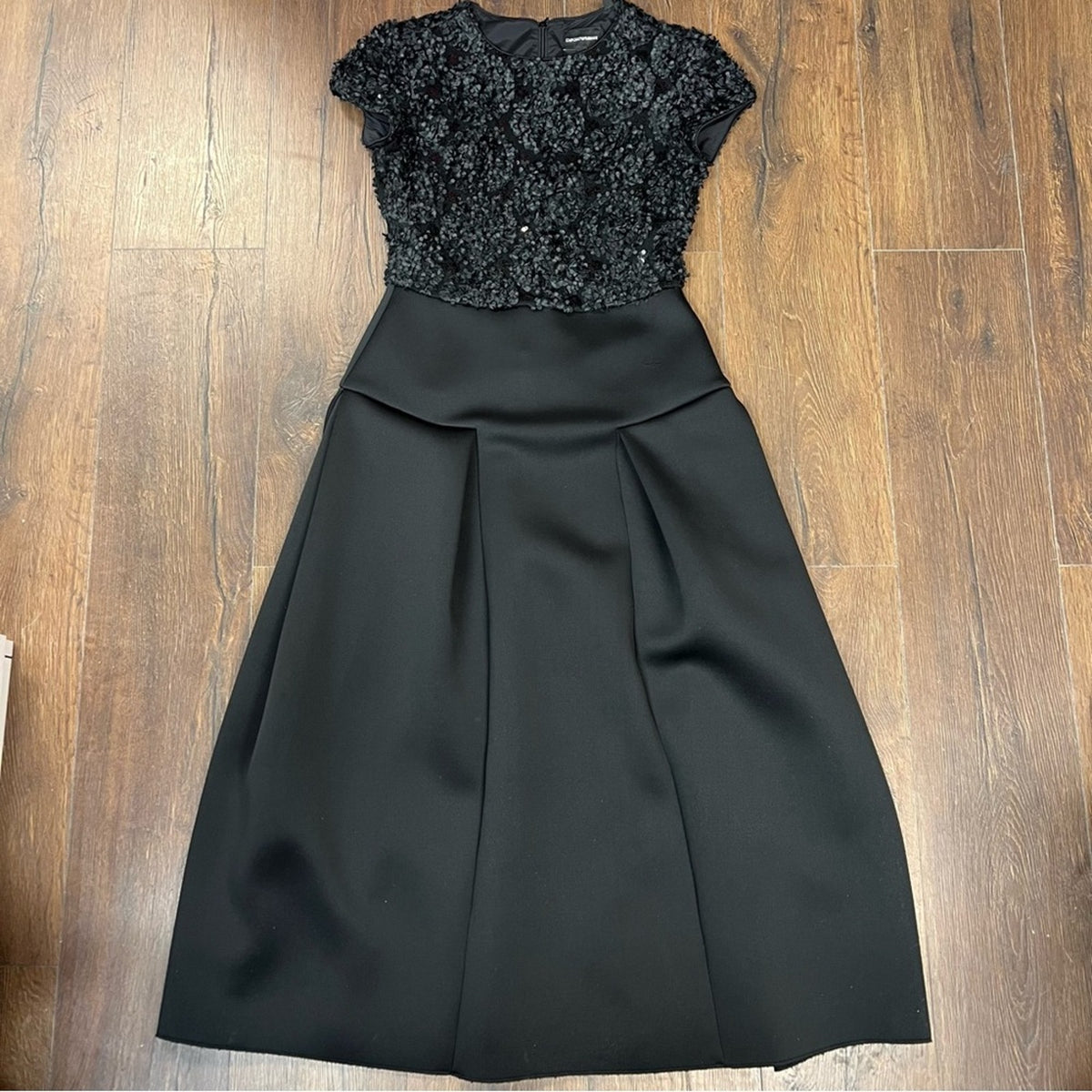 EMPORIO ARMANI Embellished bodice cocktail midi dress SZ 46‎