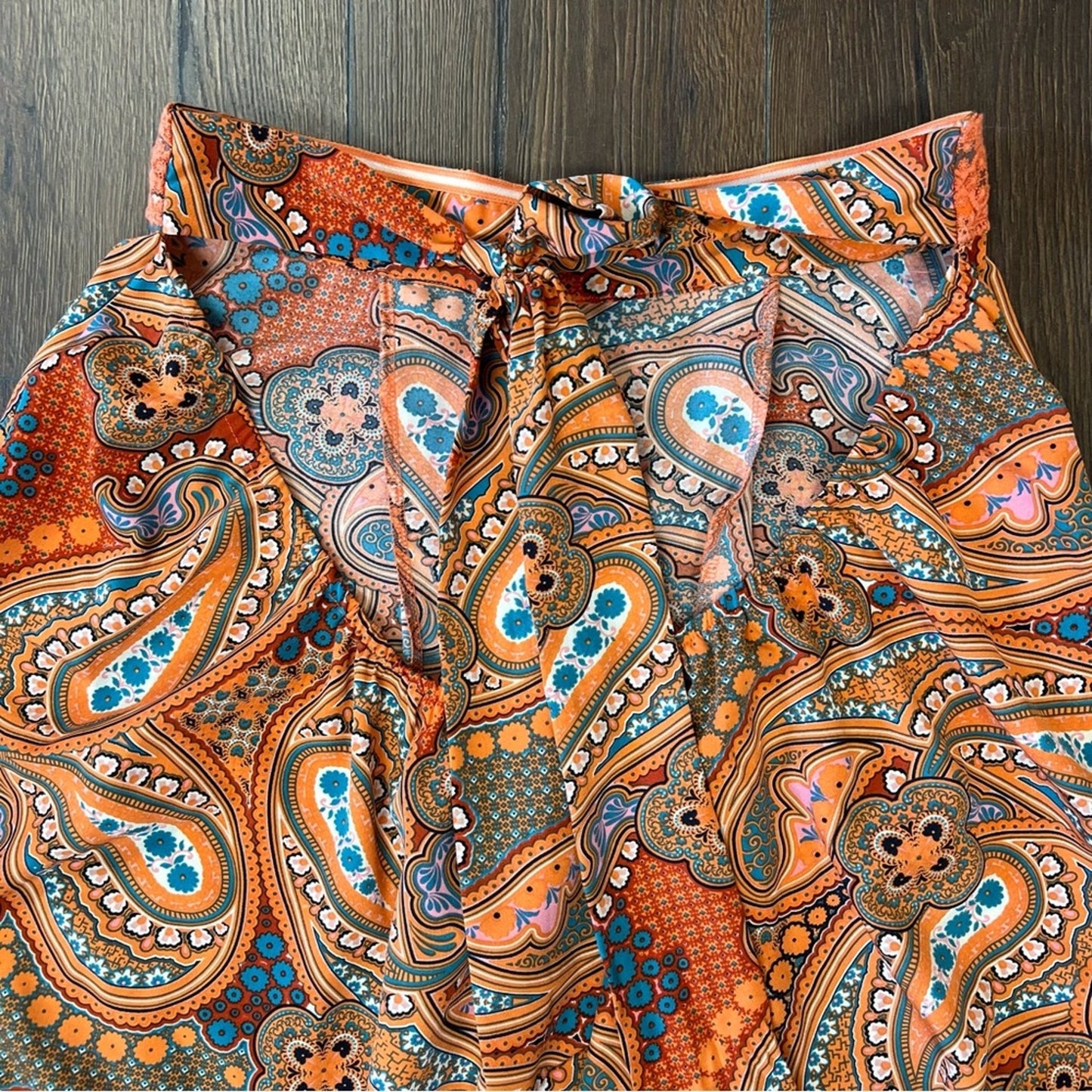 Aakaa rust Paisley, wide leg jumpsuit with open back SZ LG