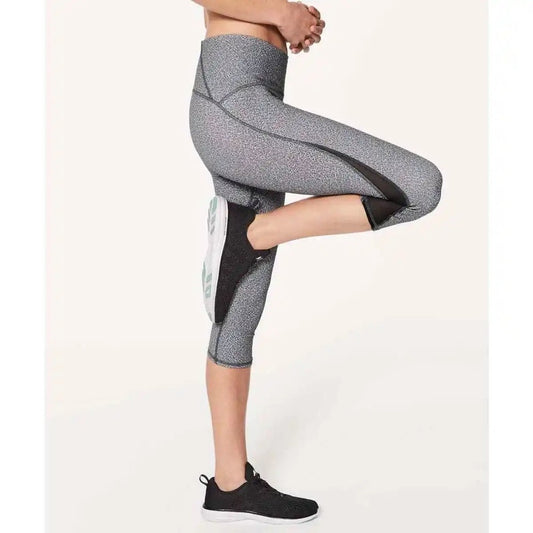Lululemon Train Times Crop 17" Leggings SZ 8