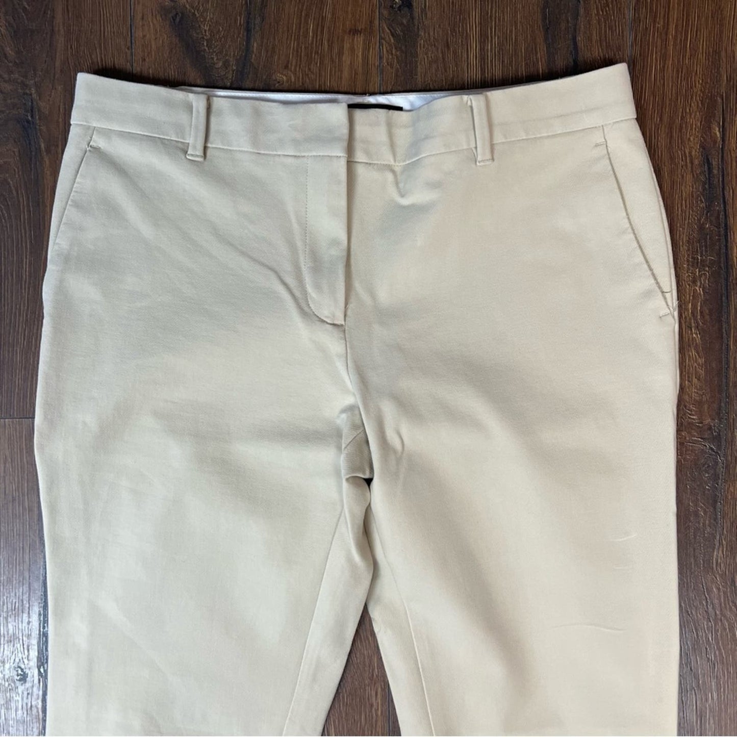 Ann Taylor Tan crop pant SZ 8