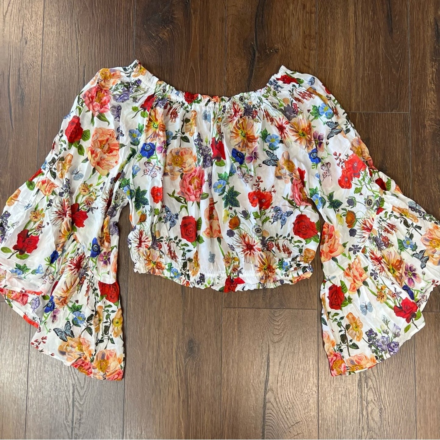 VICI floral flare sleeve crop top SZ LG