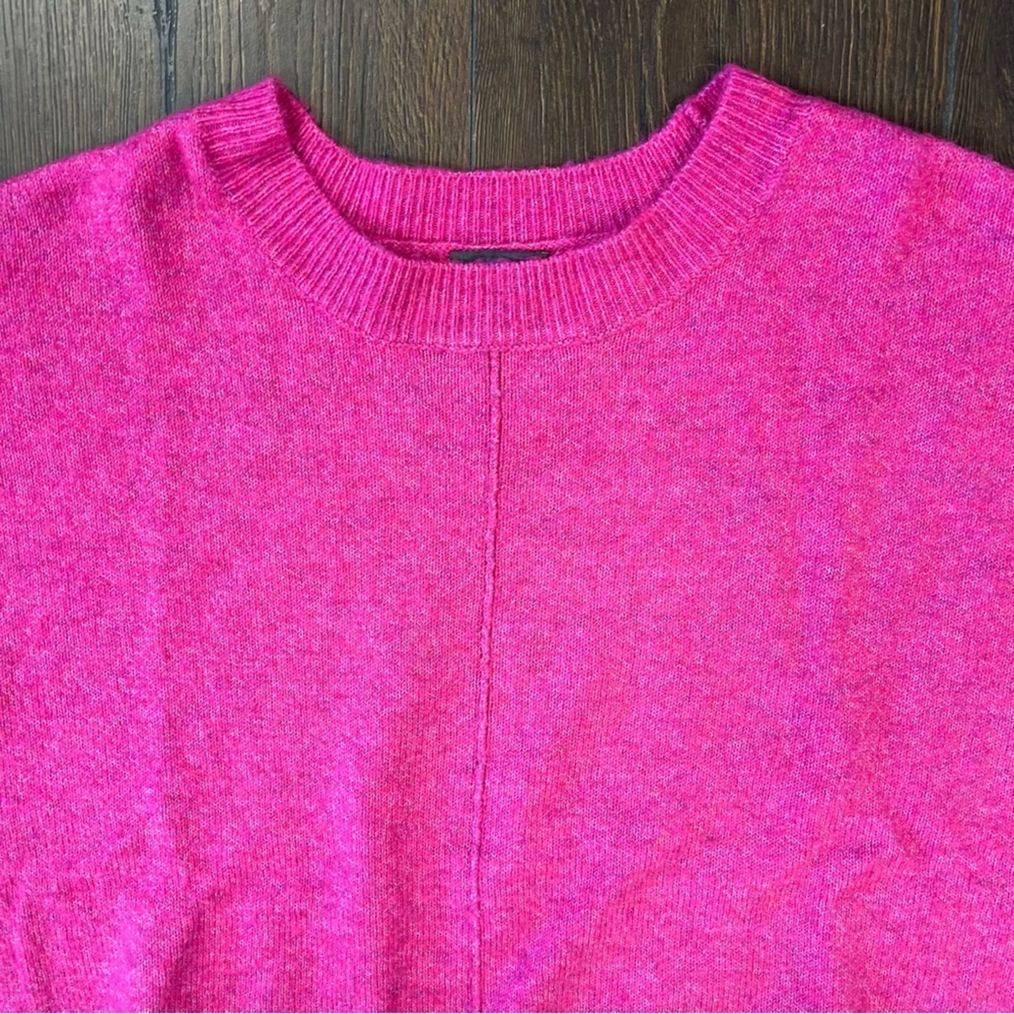 Vince Camuto, pink crewneck sweater SZ LG