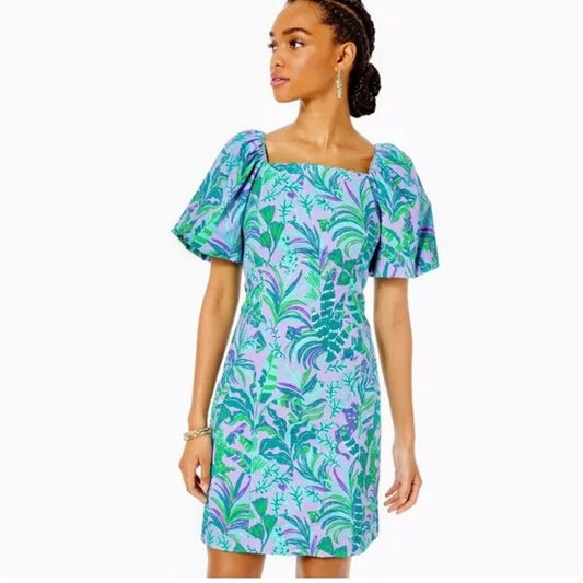 🆕 NWT Lilly Pulitzer Lettie Short Sleeve Stretch Purple Iris On The Chase SZ 10