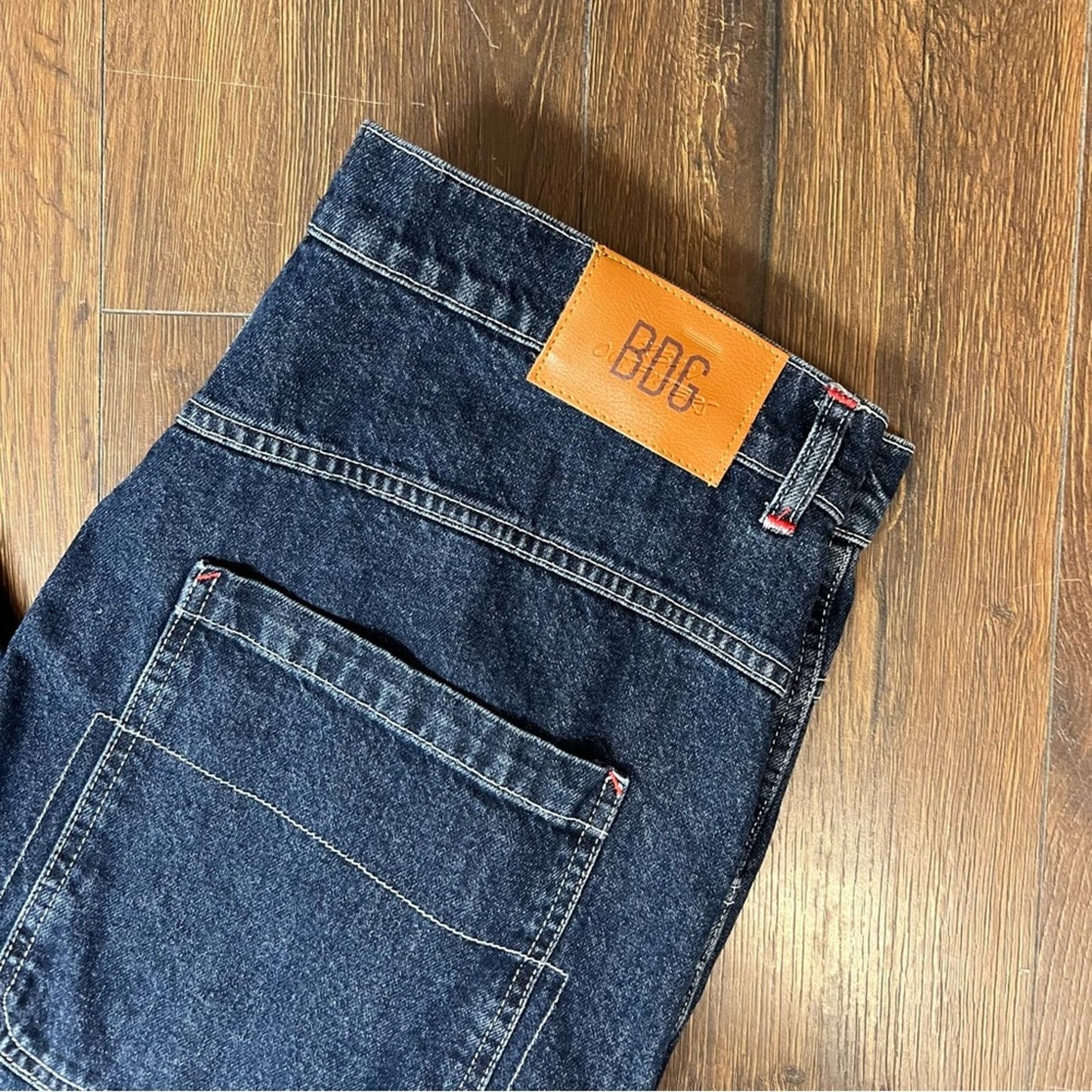 BDG dark wash baggie Jean SZ 34/16