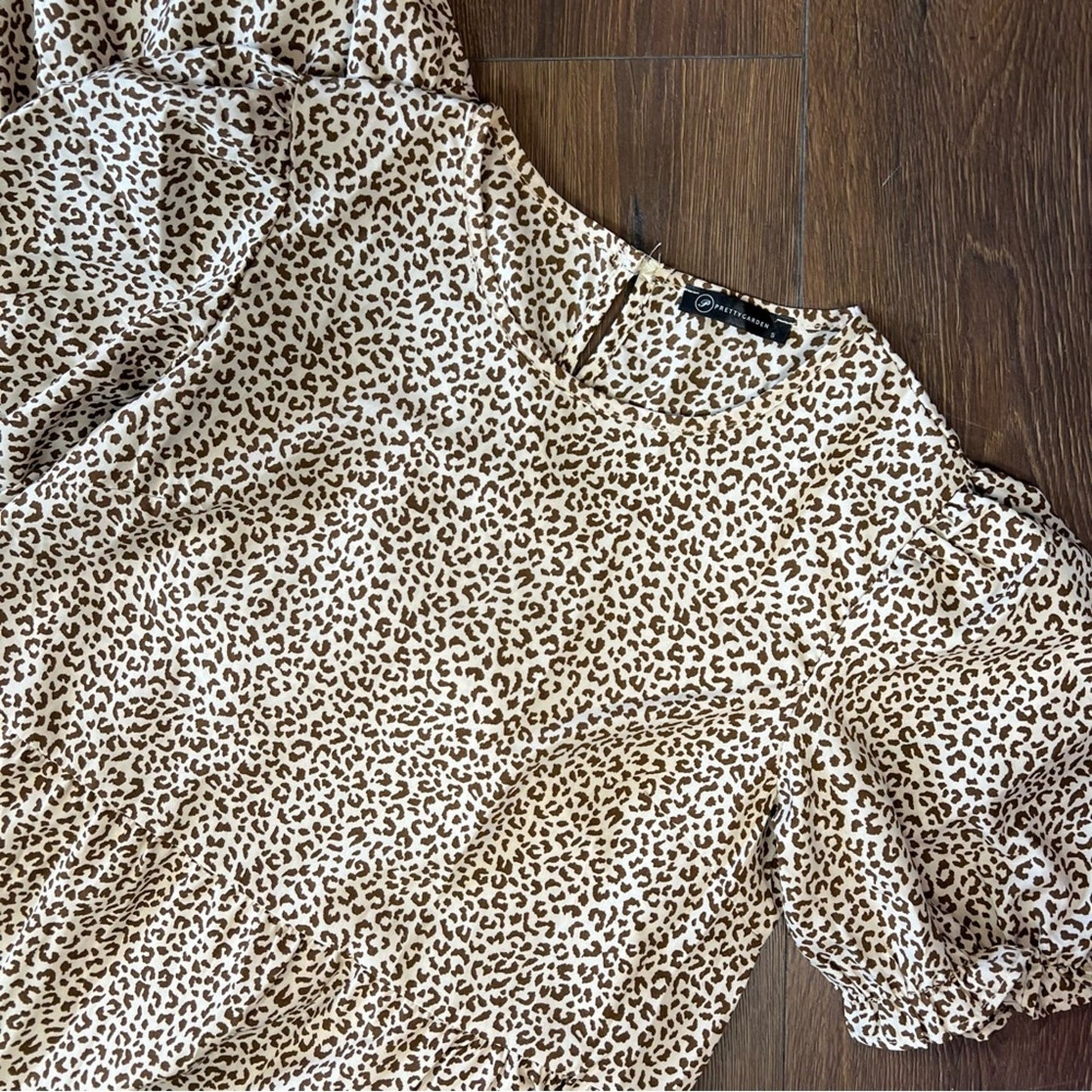 Pretty garden animal print dress SZ SM
