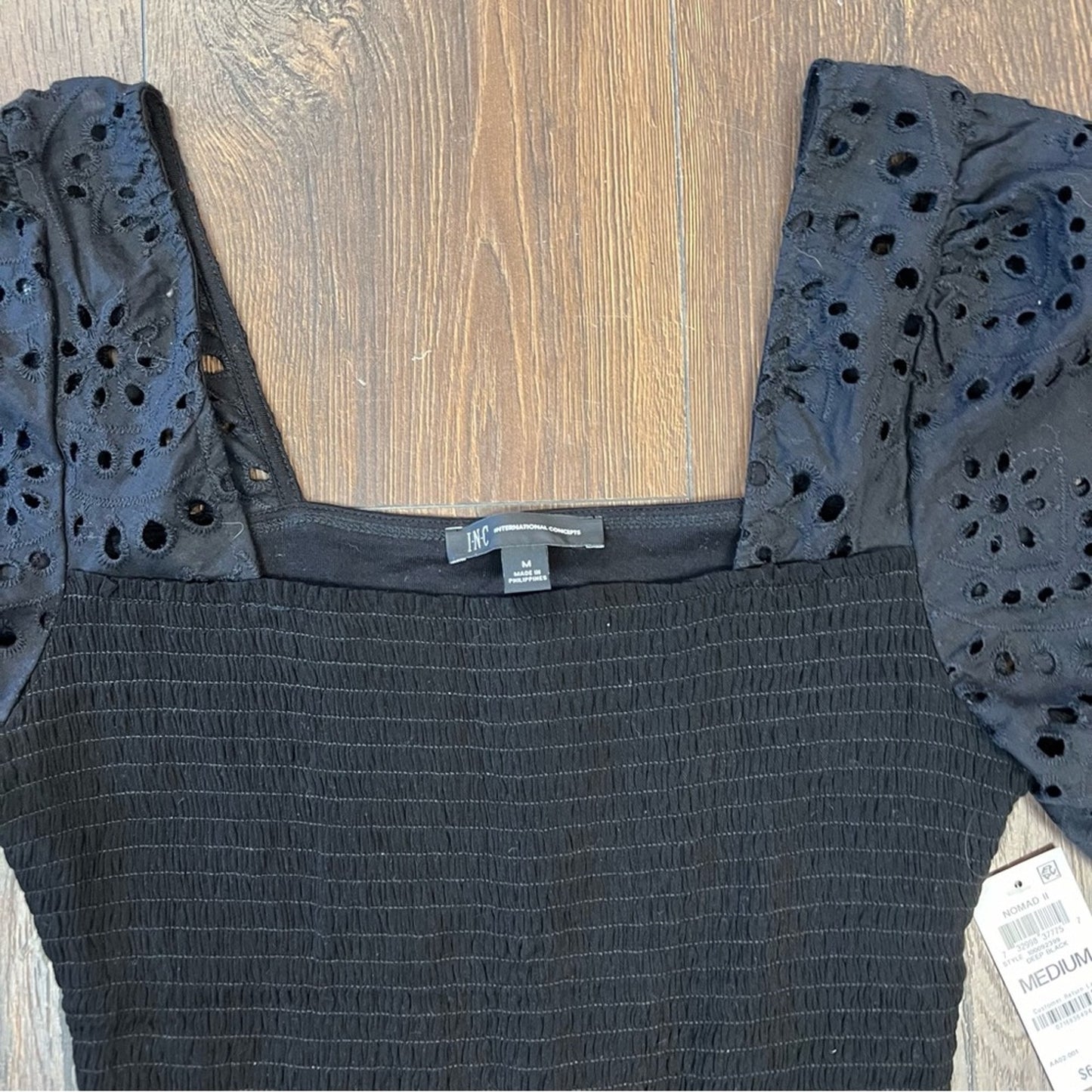🆕 international concepts, black eyelet top SZ MED