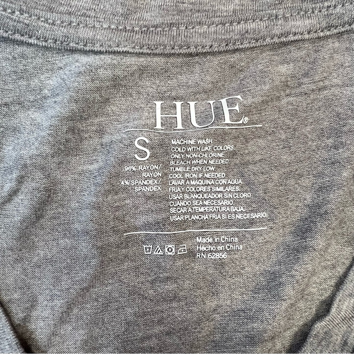 Hue gray V-neck tee SA SM