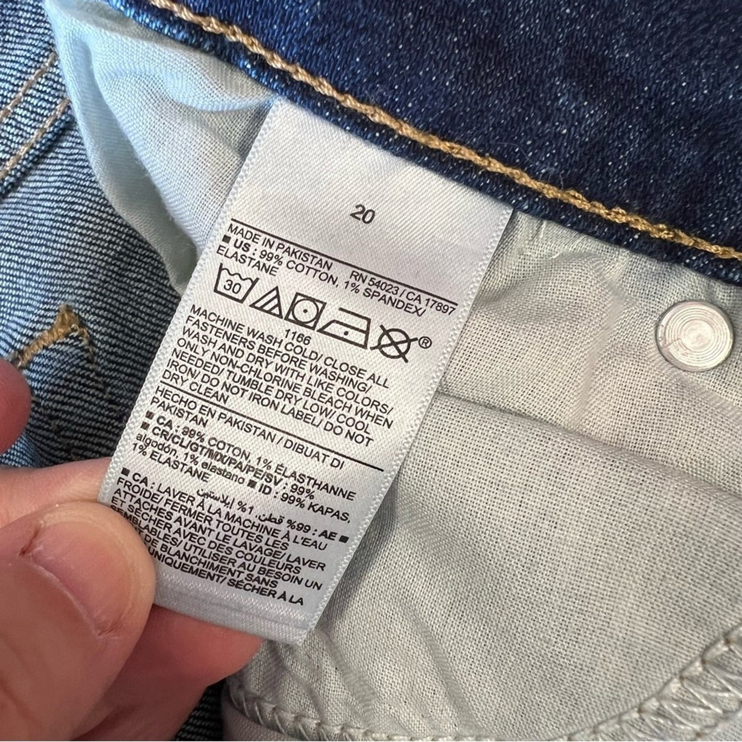 Old Navy extra high-rise sky high straight jeans SZ 20