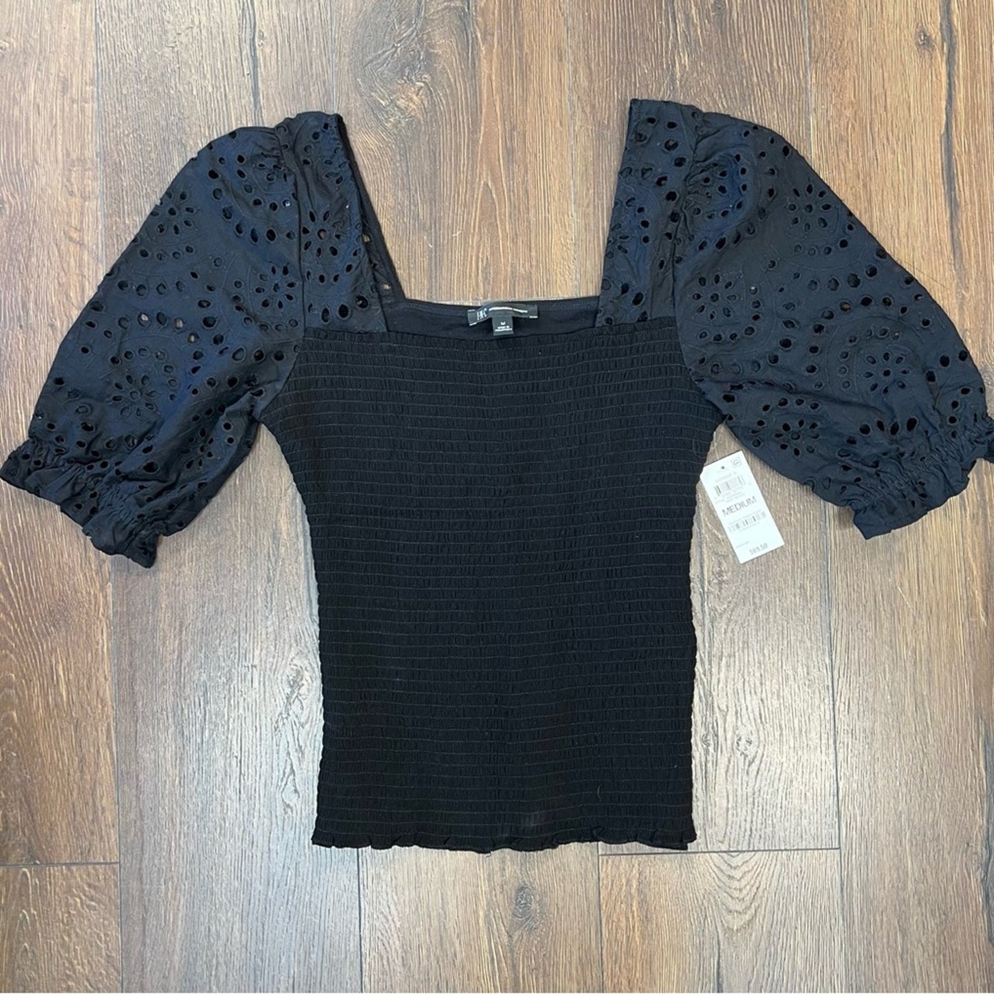 🆕 international concepts, black eyelet top SZ MED