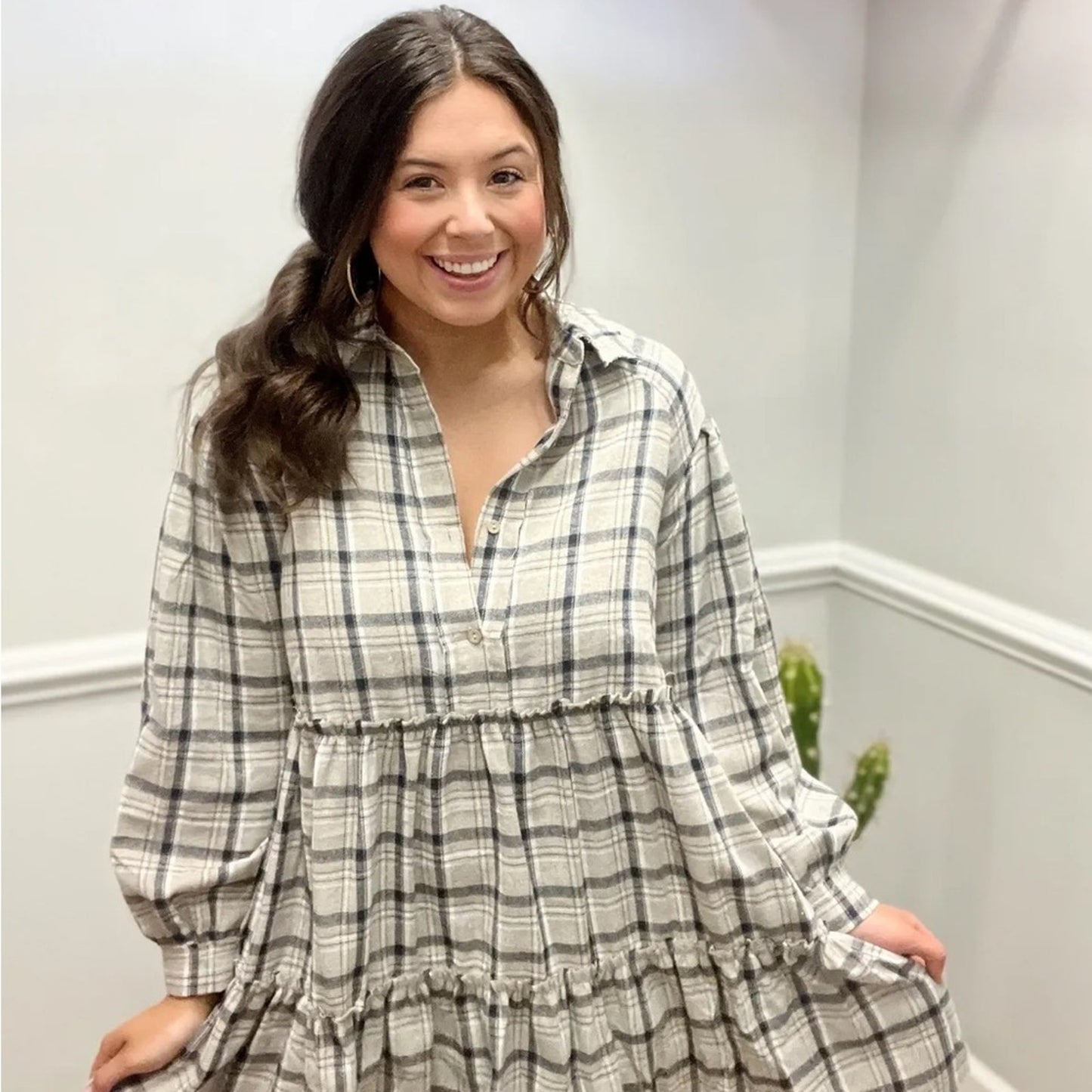 Peach Love California Tan Plaid Tiered Dress SZ LG