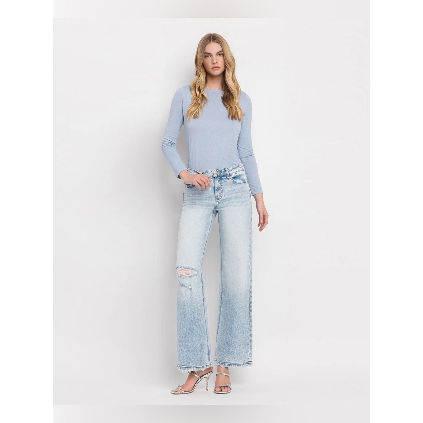 🆕 Lovervet | Tummy Control Super High Rise Wide Leg Jeans Light Wash NWT SZ 31