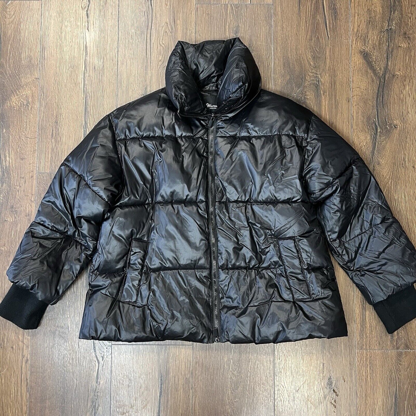 Wownach Black oversized Cropped puffer coat Size Small