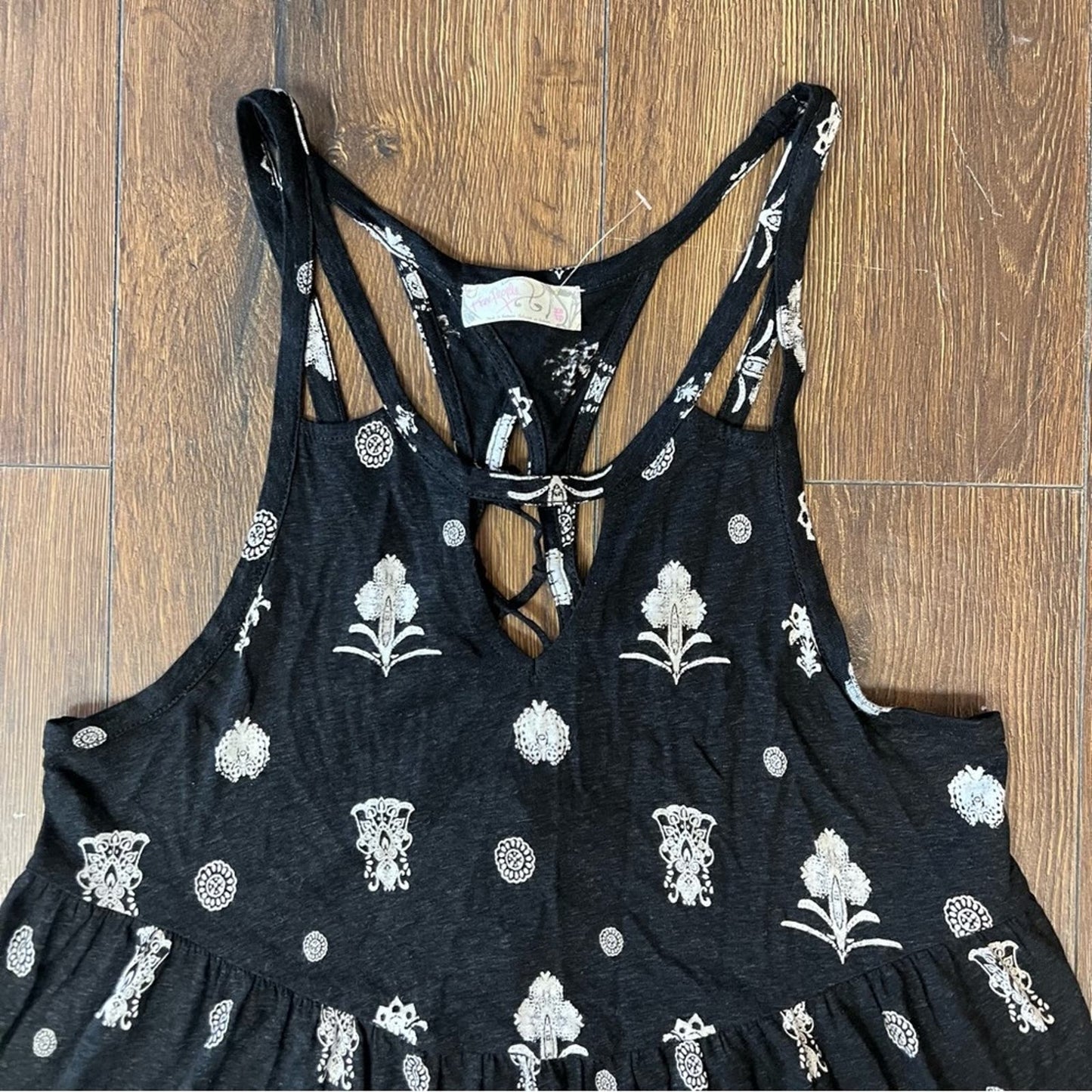 Free people black back lace up tank SZ XS