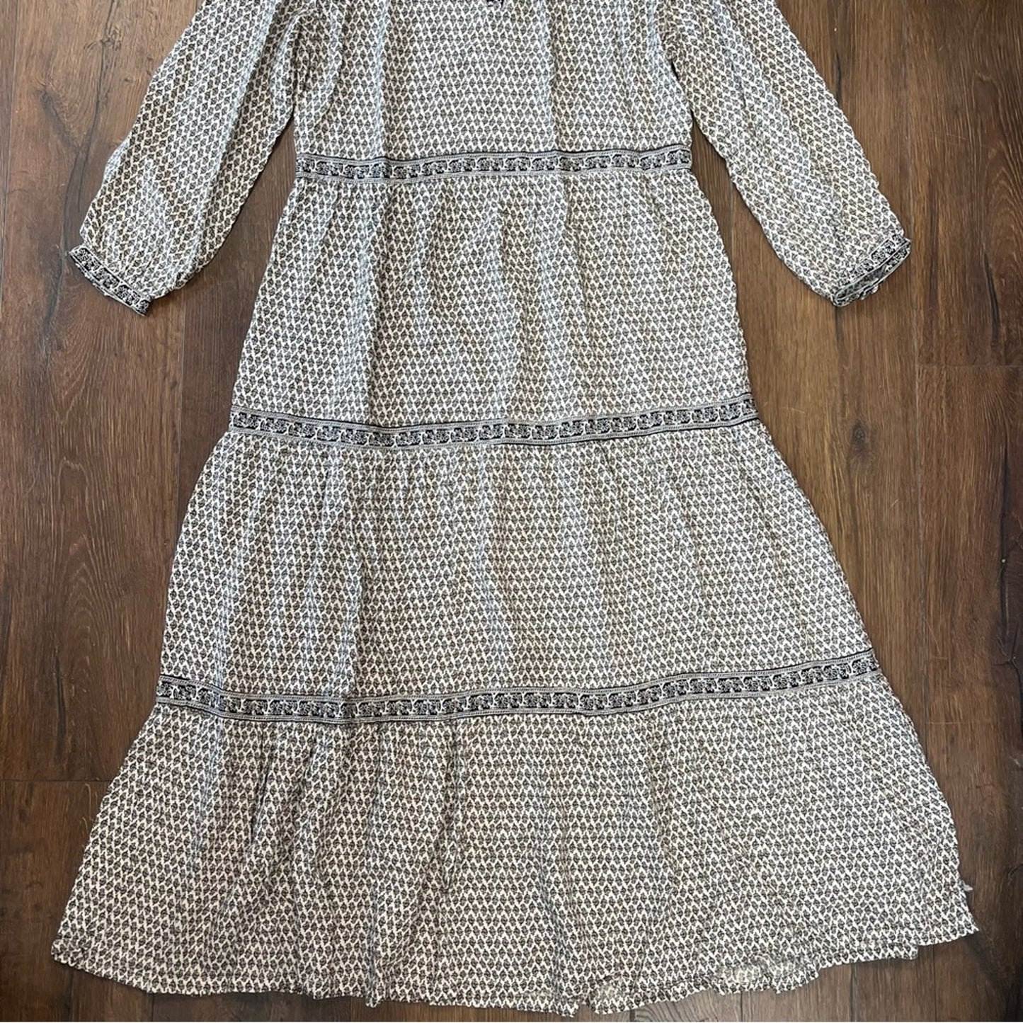 Old Navy tiered midi dress SZ SM
