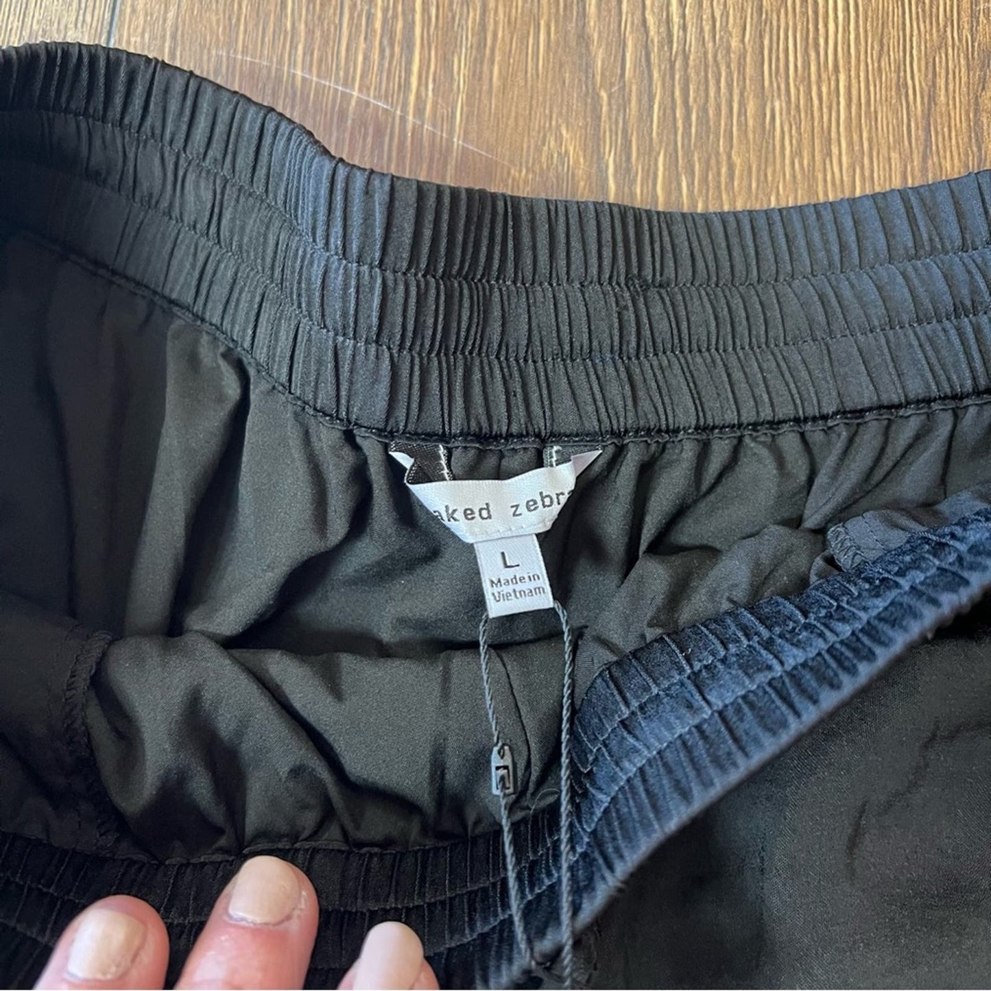 🆕 Naked Zebra Elastic Waist Satin Shorts SZ LG