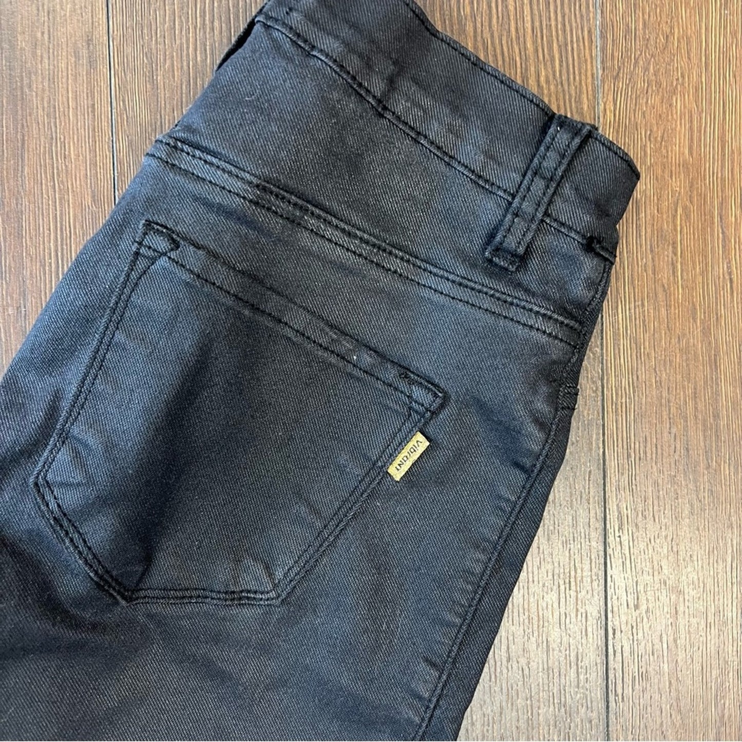 Vibrant MIU black denim, skinny jeans SZ 26/5