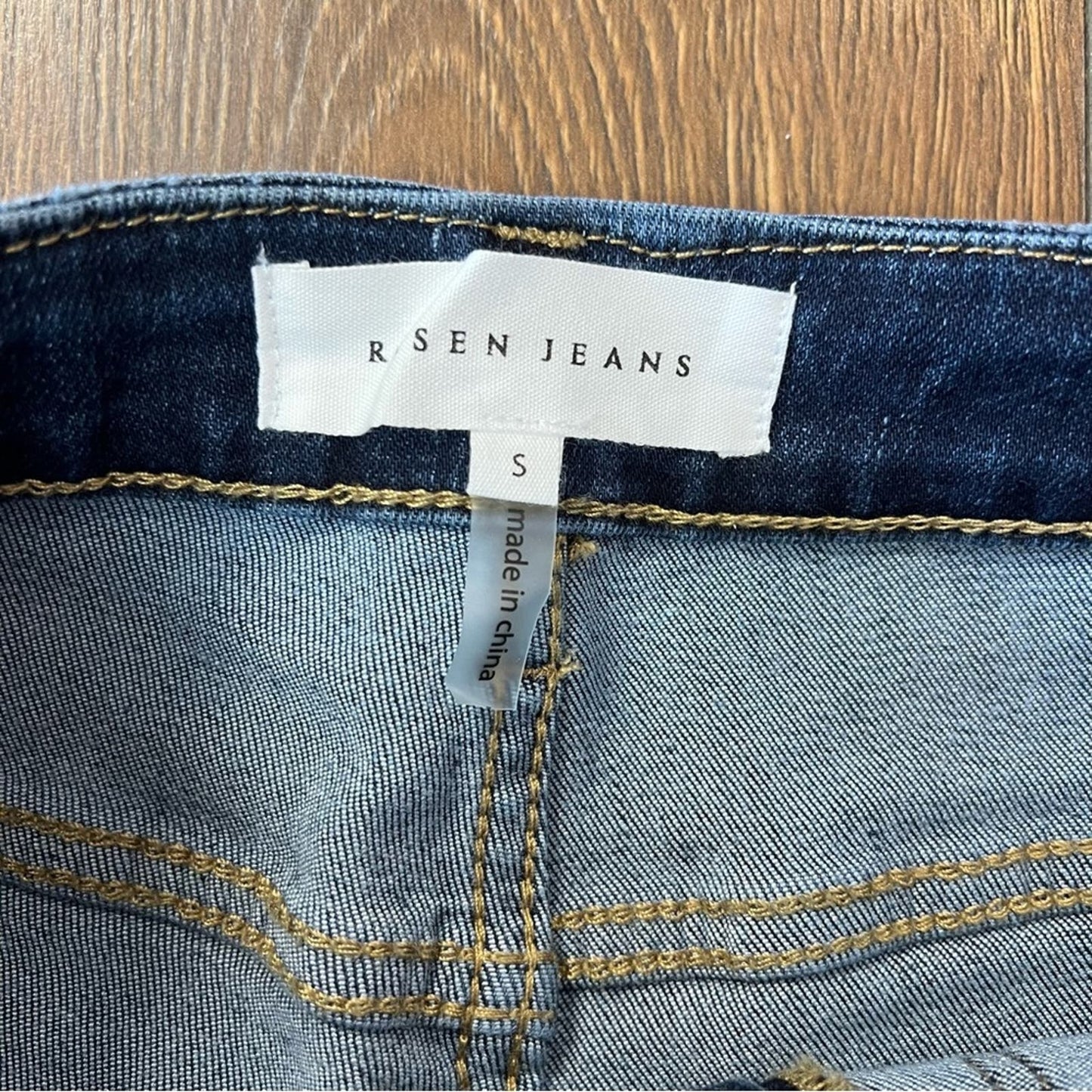🆕 Risen Jeans high rise button fly turn back Jean shorts SZ SM