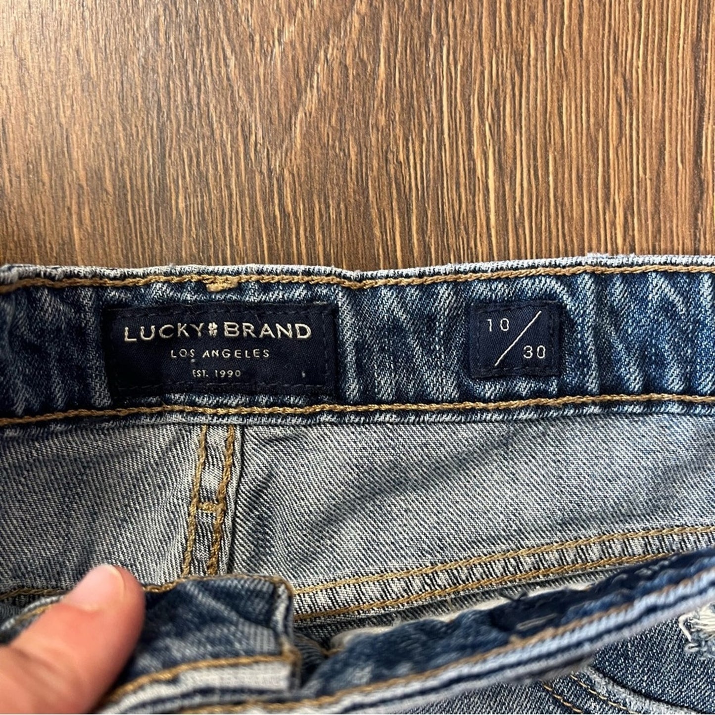 Lucky brand the cut off denim shorts SZ 10/30